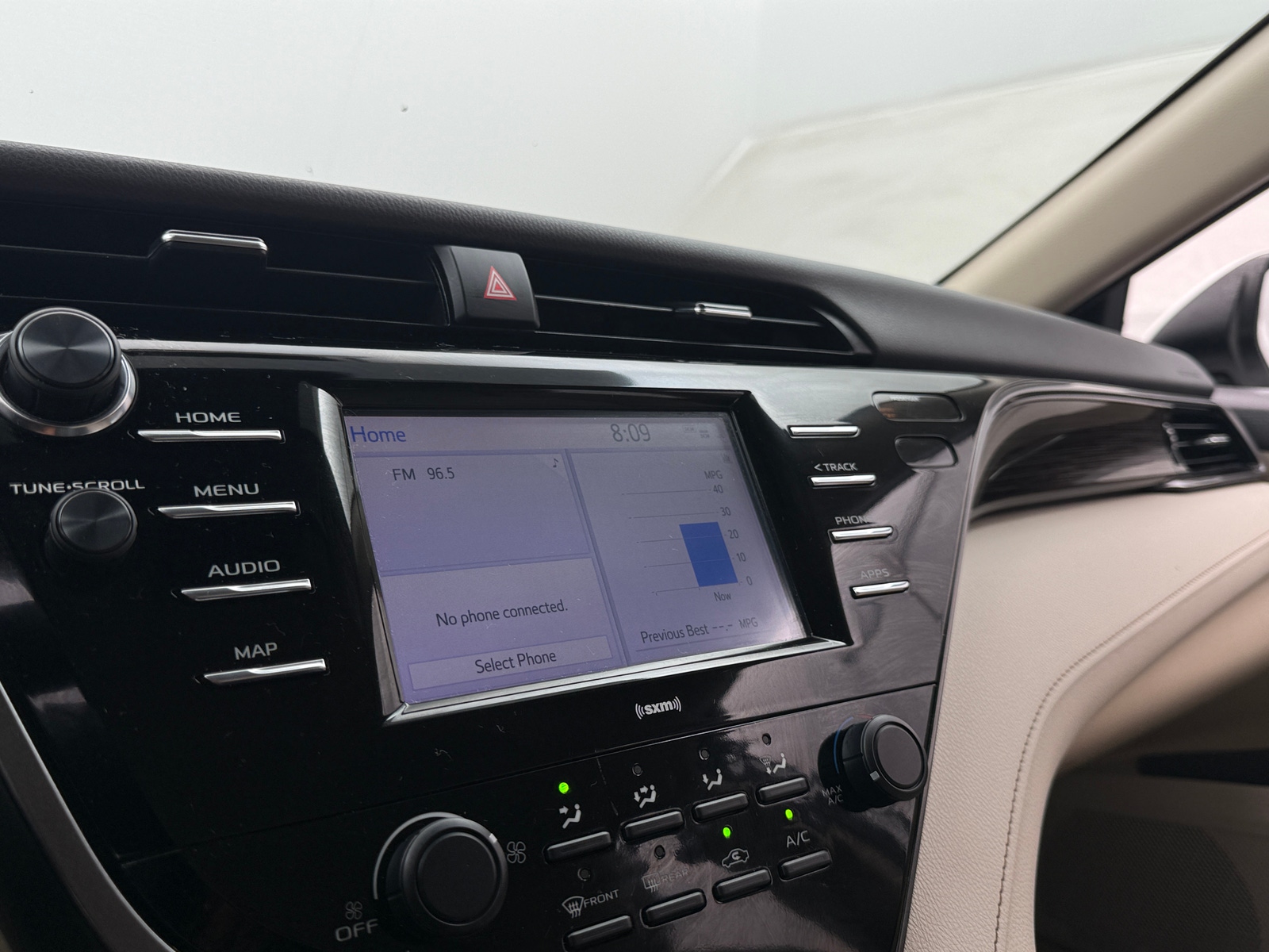 Thumbnail: 2020 Toyota Camry - 4