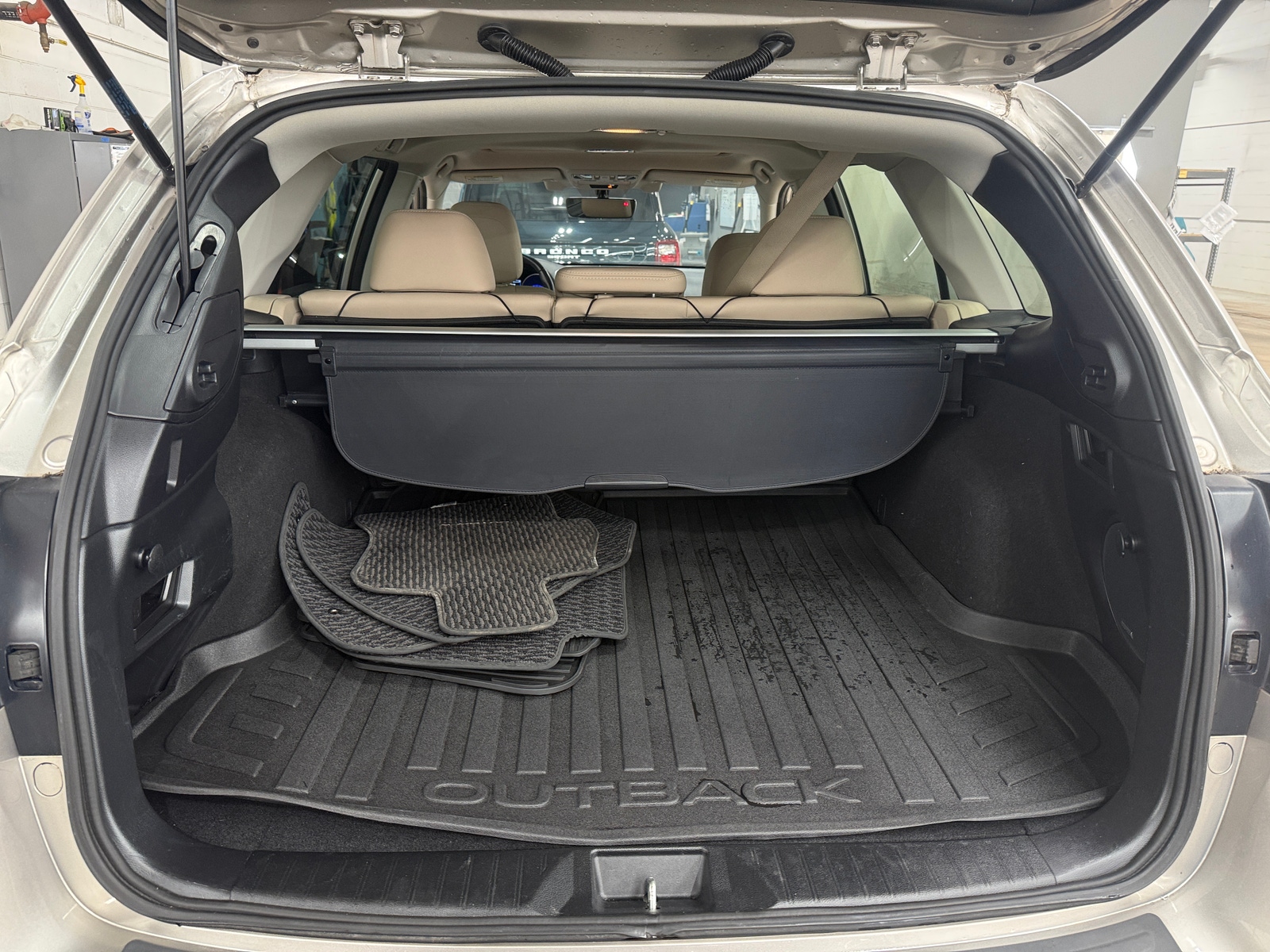 Thumbnail: 2017 Subaru Outback - 6