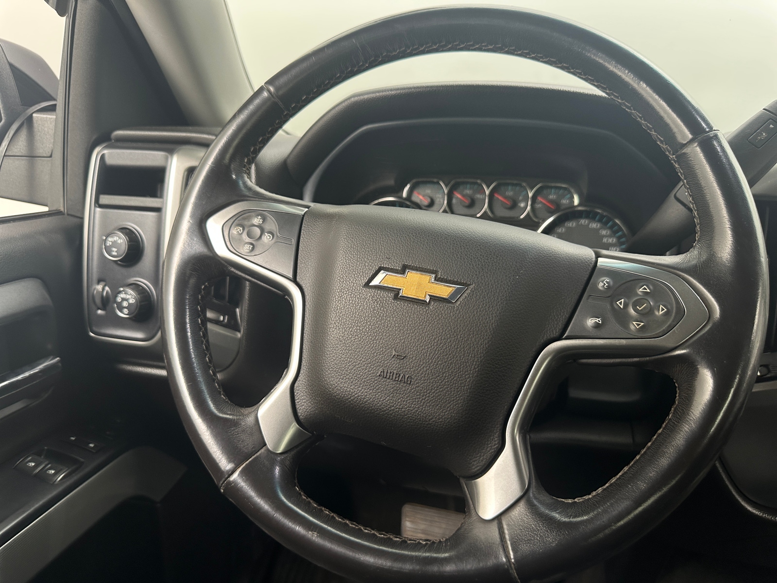 Thumbnail: 2018 Chevrolet Silverado 1500 - 5