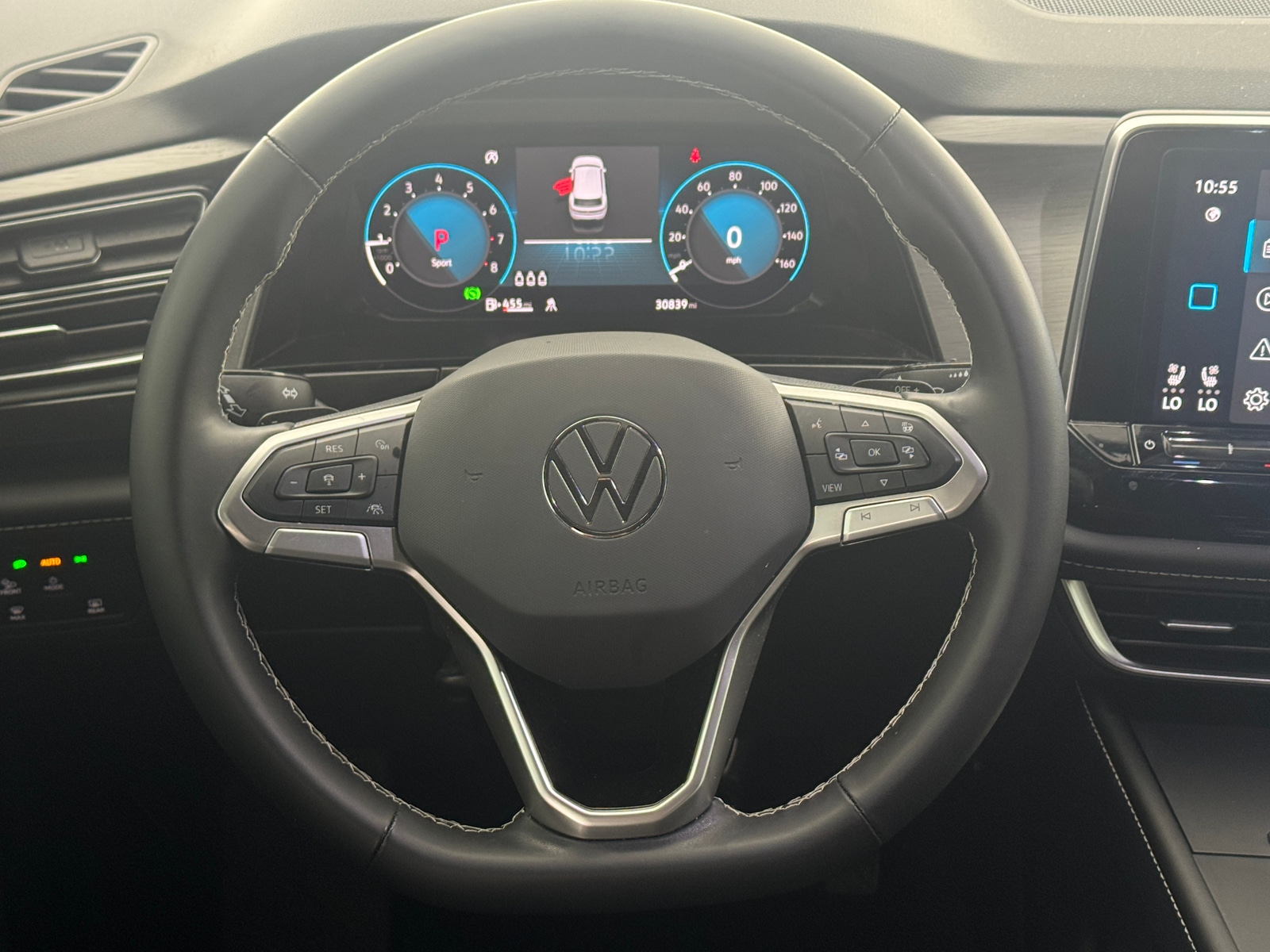 Thumbnail: 2024 Volkswagen Atlas - 4