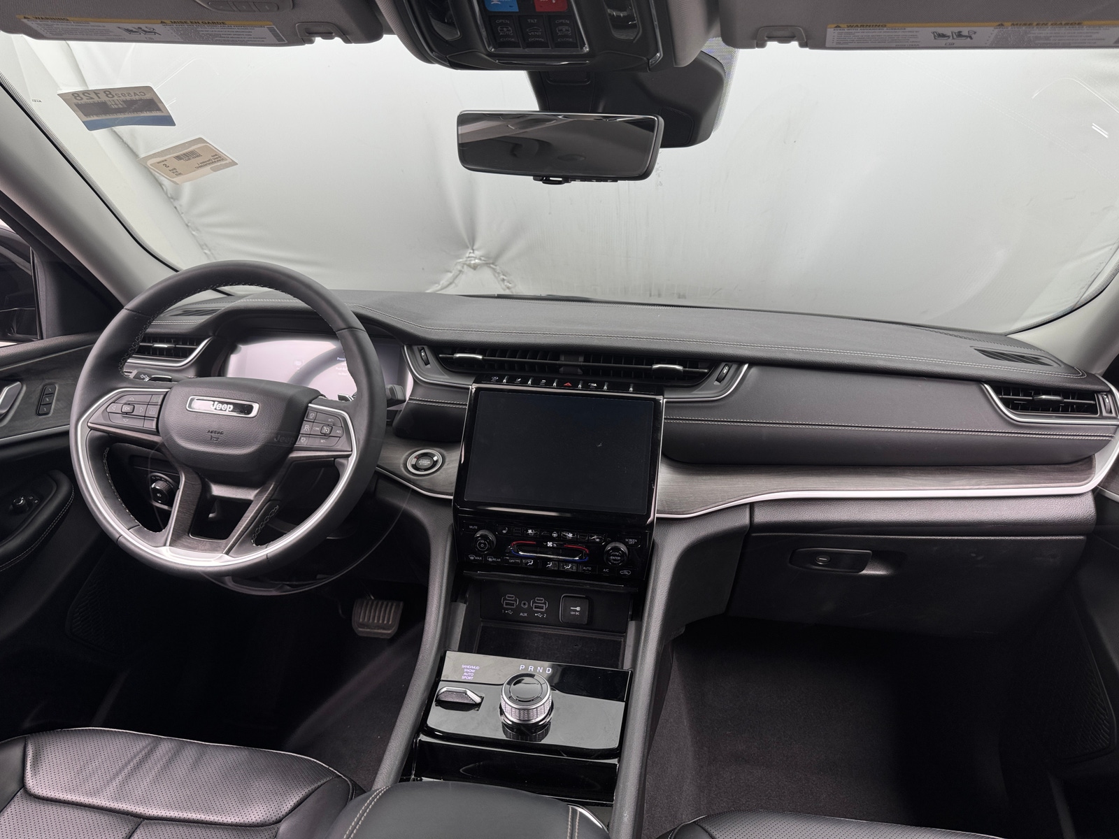 Thumbnail: 2023 Jeep Grand Cherokee L - 2