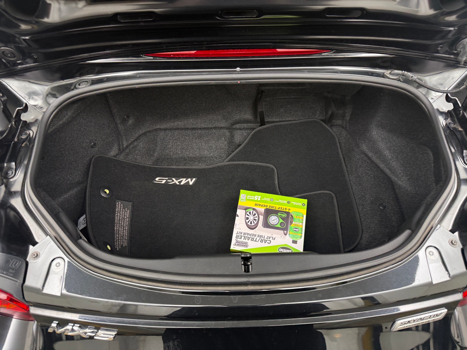 Thumbnail: 2016 Mazda MX-5 Miata - 5