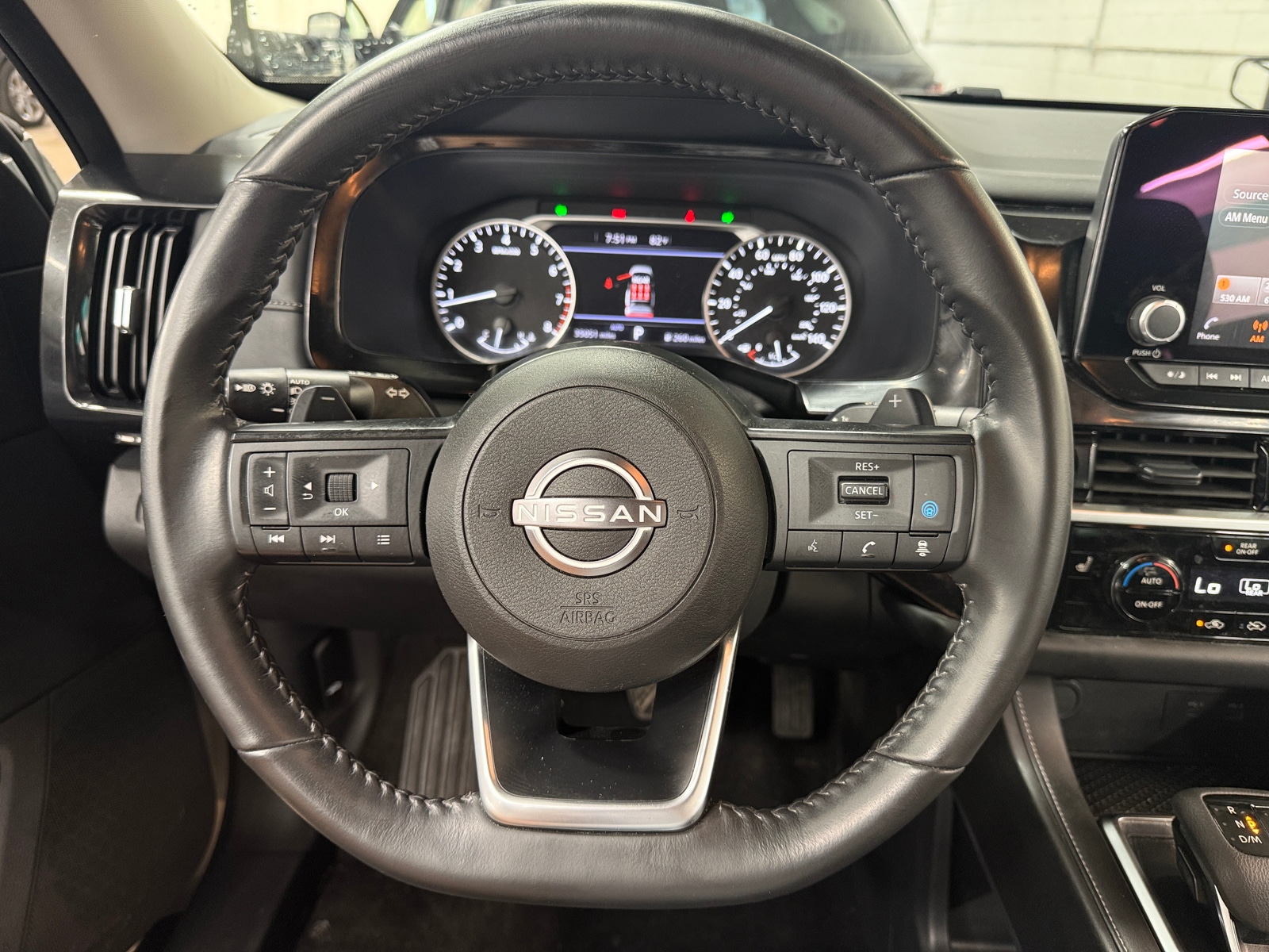 Thumbnail: 2024 Nissan Pathfinder - 5