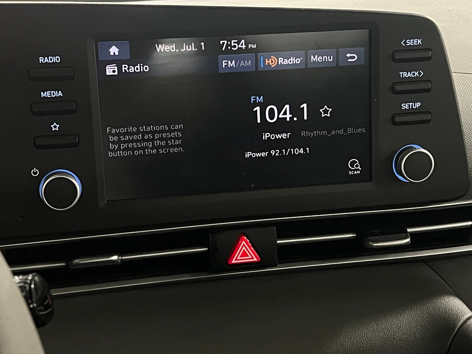 Thumbnail: 2023 Hyundai Elantra - 4