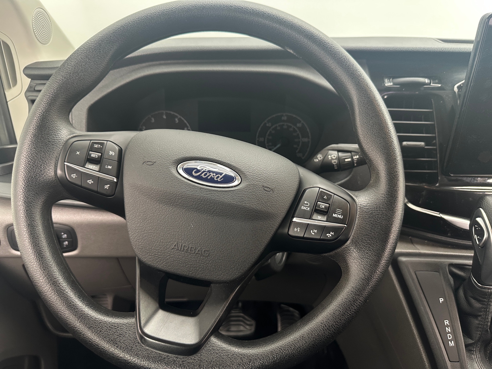 Thumbnail: 2025 Ford Econoline - 5