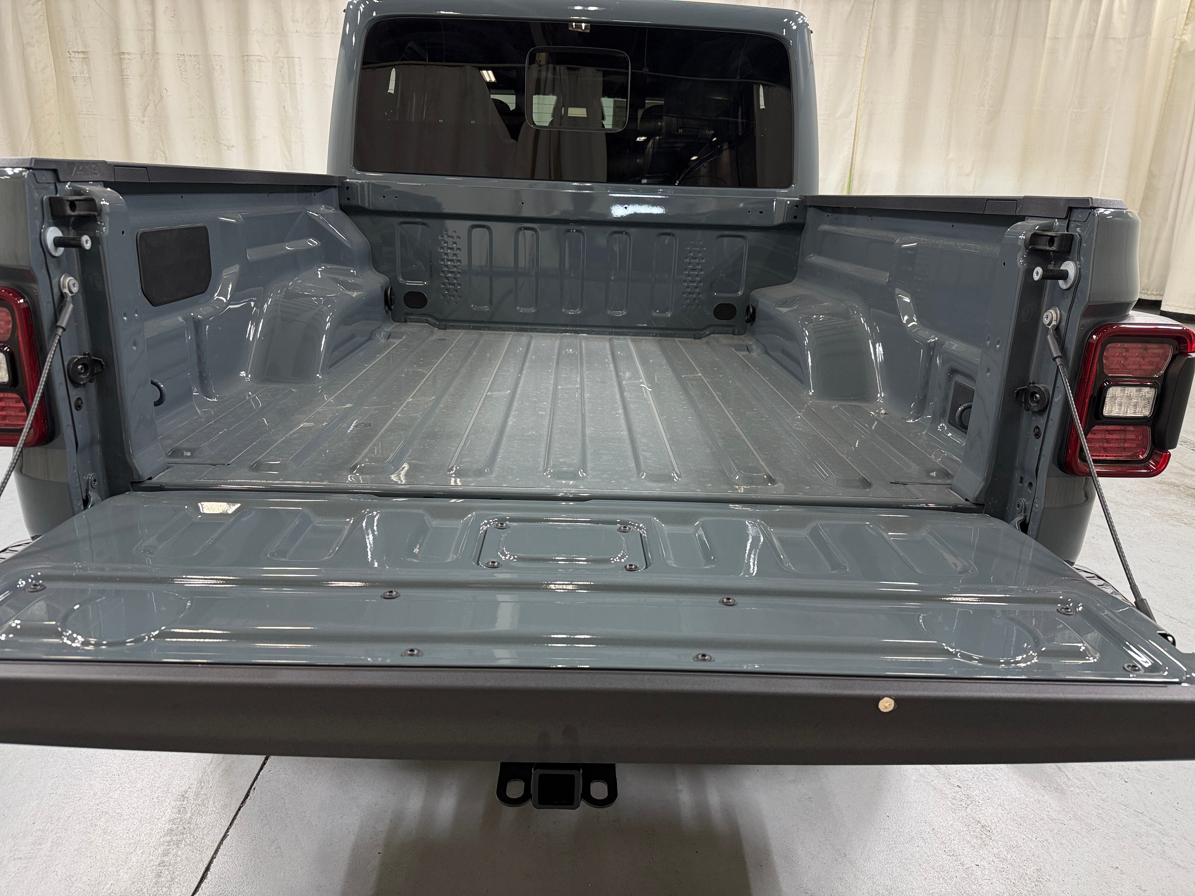 2026 Jeep Gladiator Mojave X - Photo 11