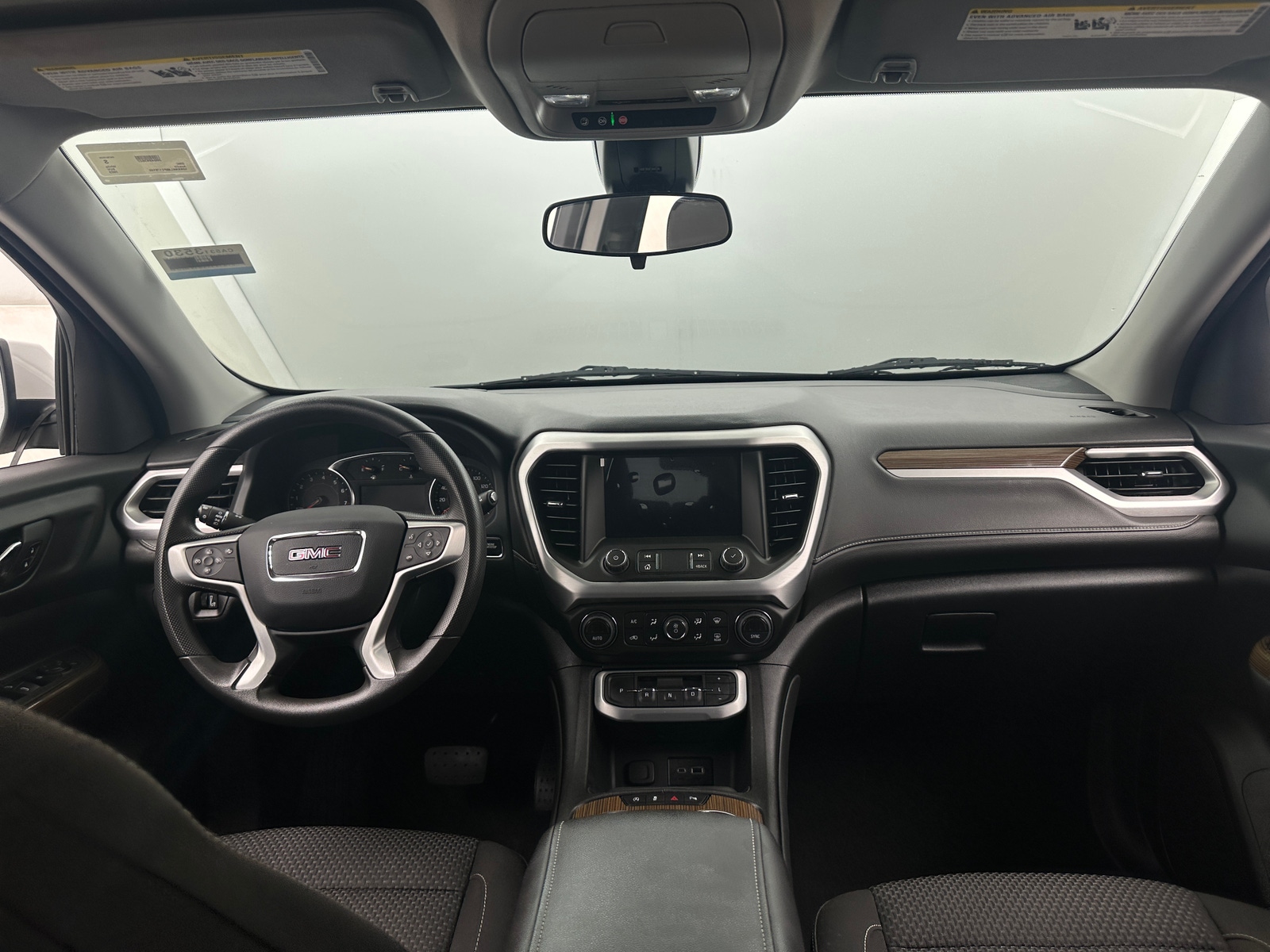 Thumbnail: 2023 GMC Acadia - 3