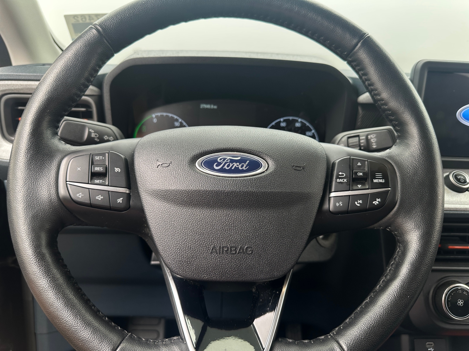 Thumbnail: 2022 Ford Maverick - 5