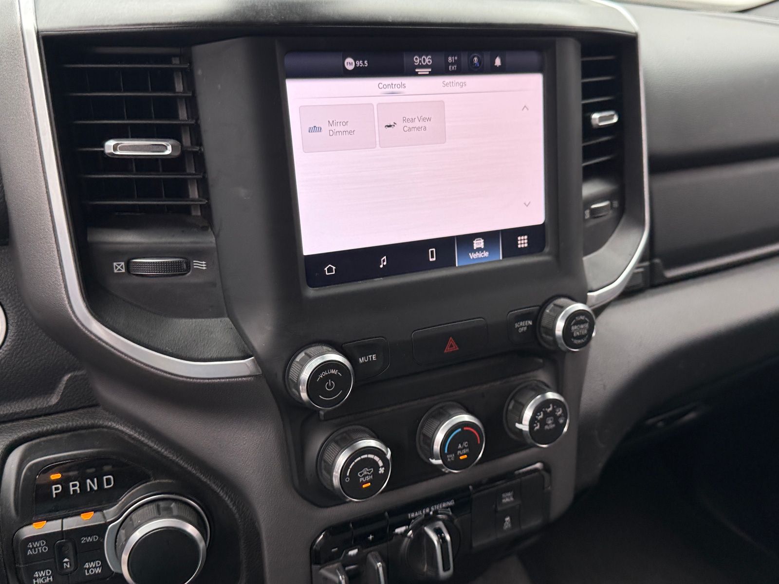 Thumbnail: 2022 RAM 1500 - 4