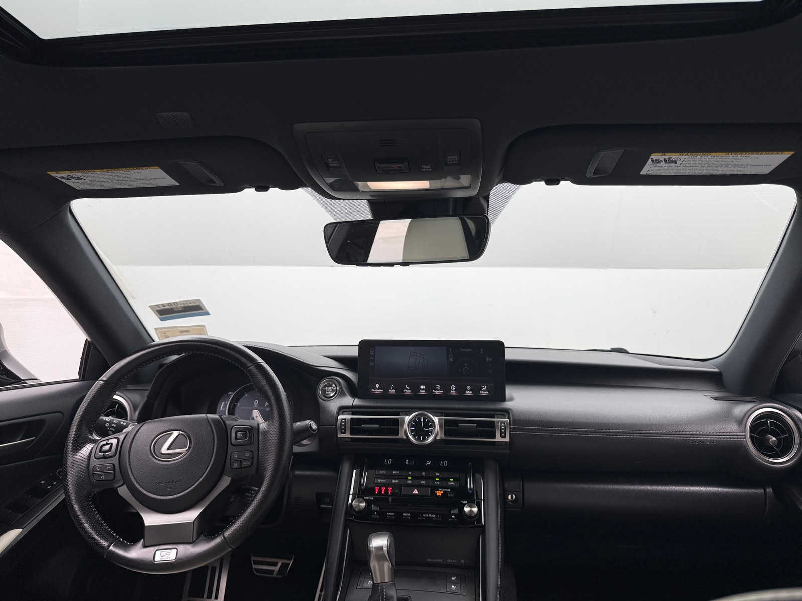 Thumbnail: 2022 Lexus IS - 2