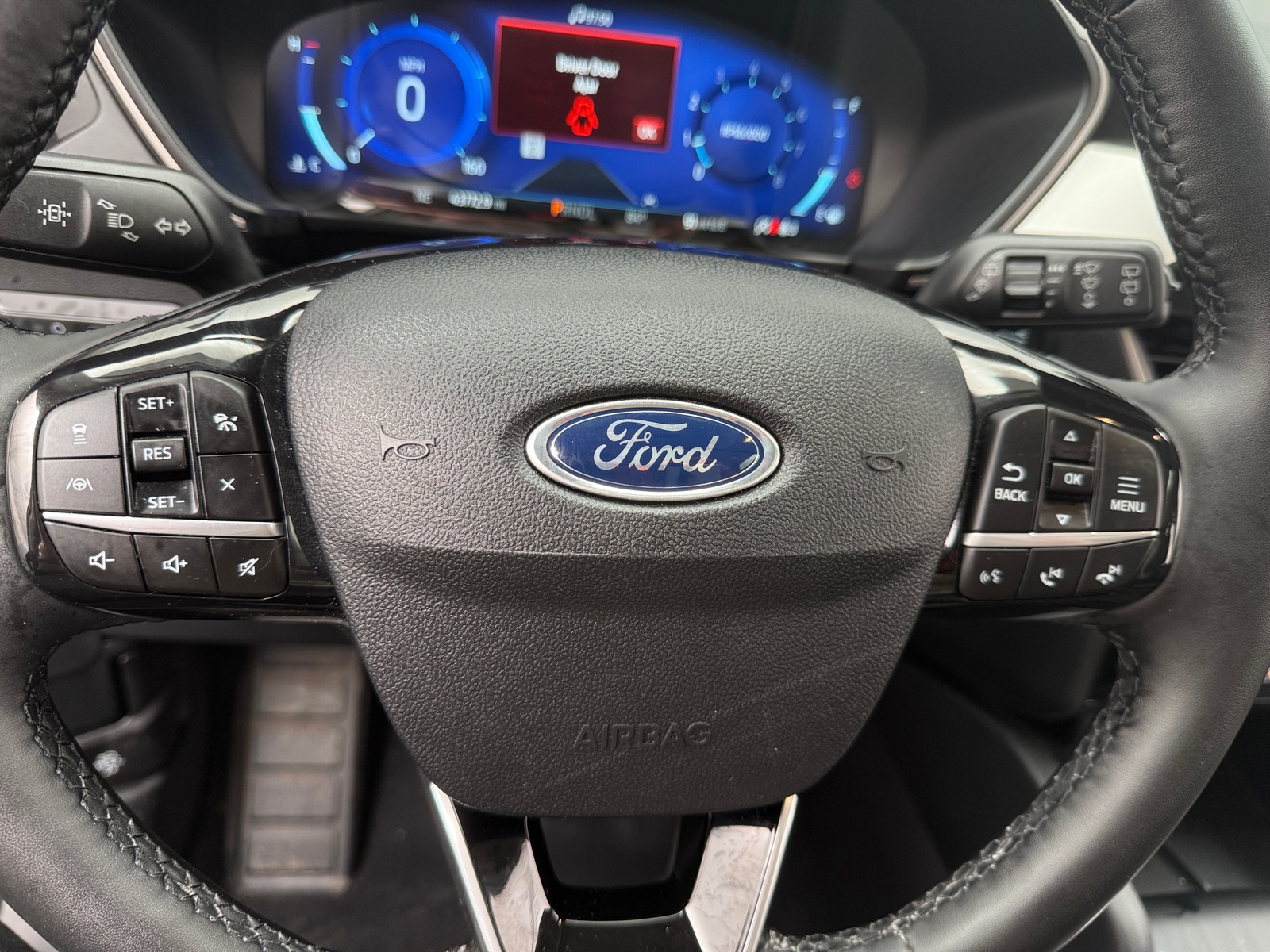 Thumbnail: 2021 Ford Escape - 4