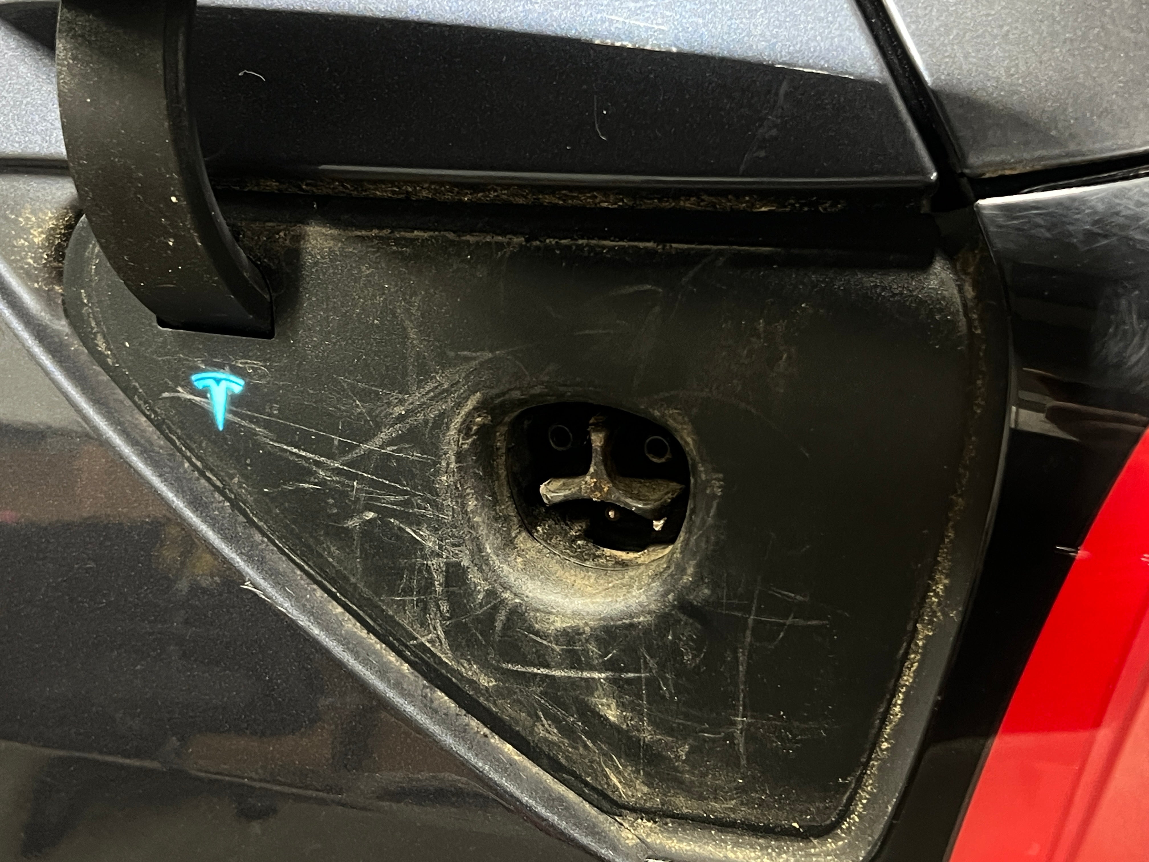 Used 2021 Tesla Model Y Long Range with VIN 5YJYGDEE5MF067825 for sale in Pewaukee, WI