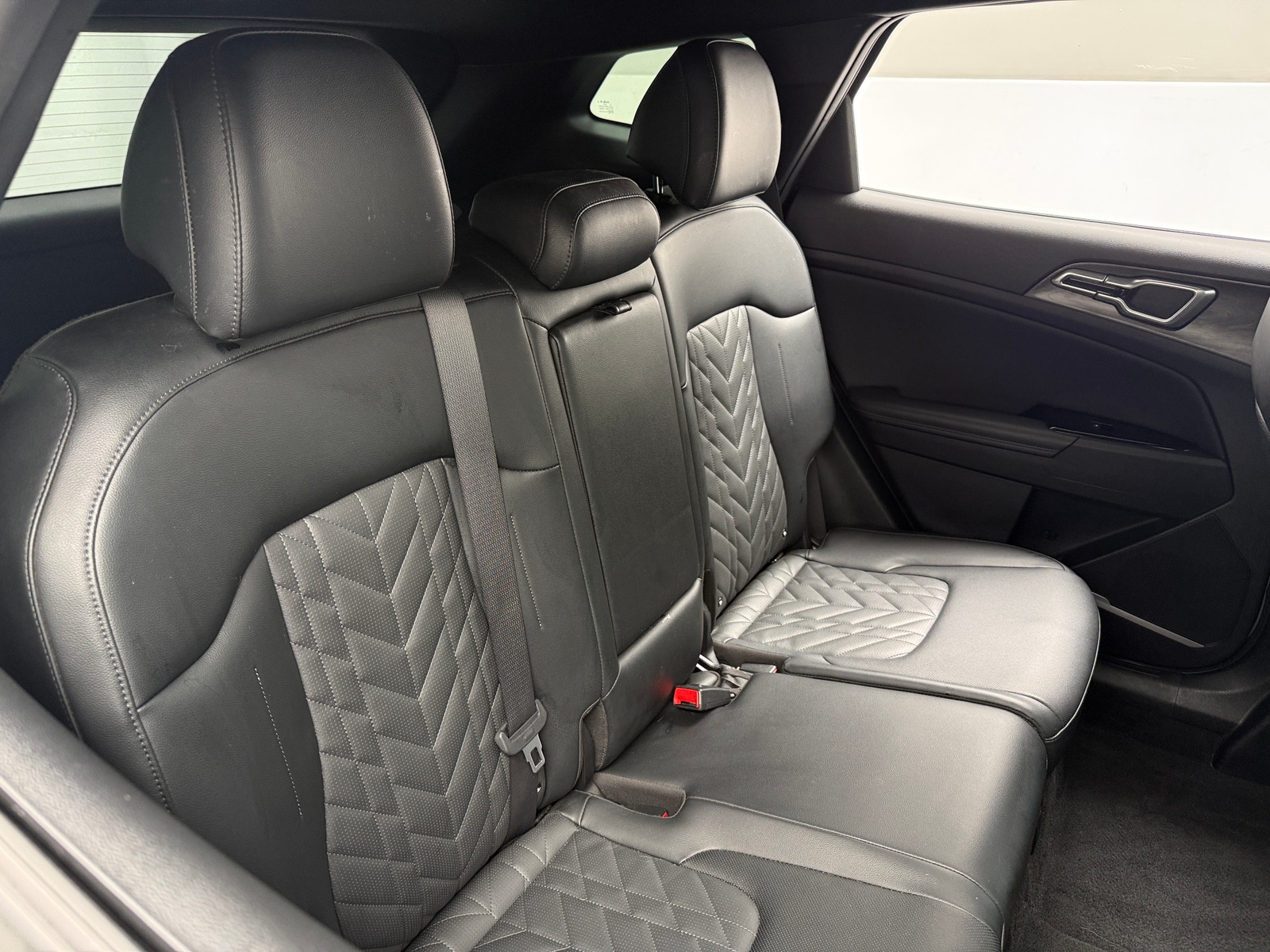 Thumbnail: 2023 Kia Sportage - 5