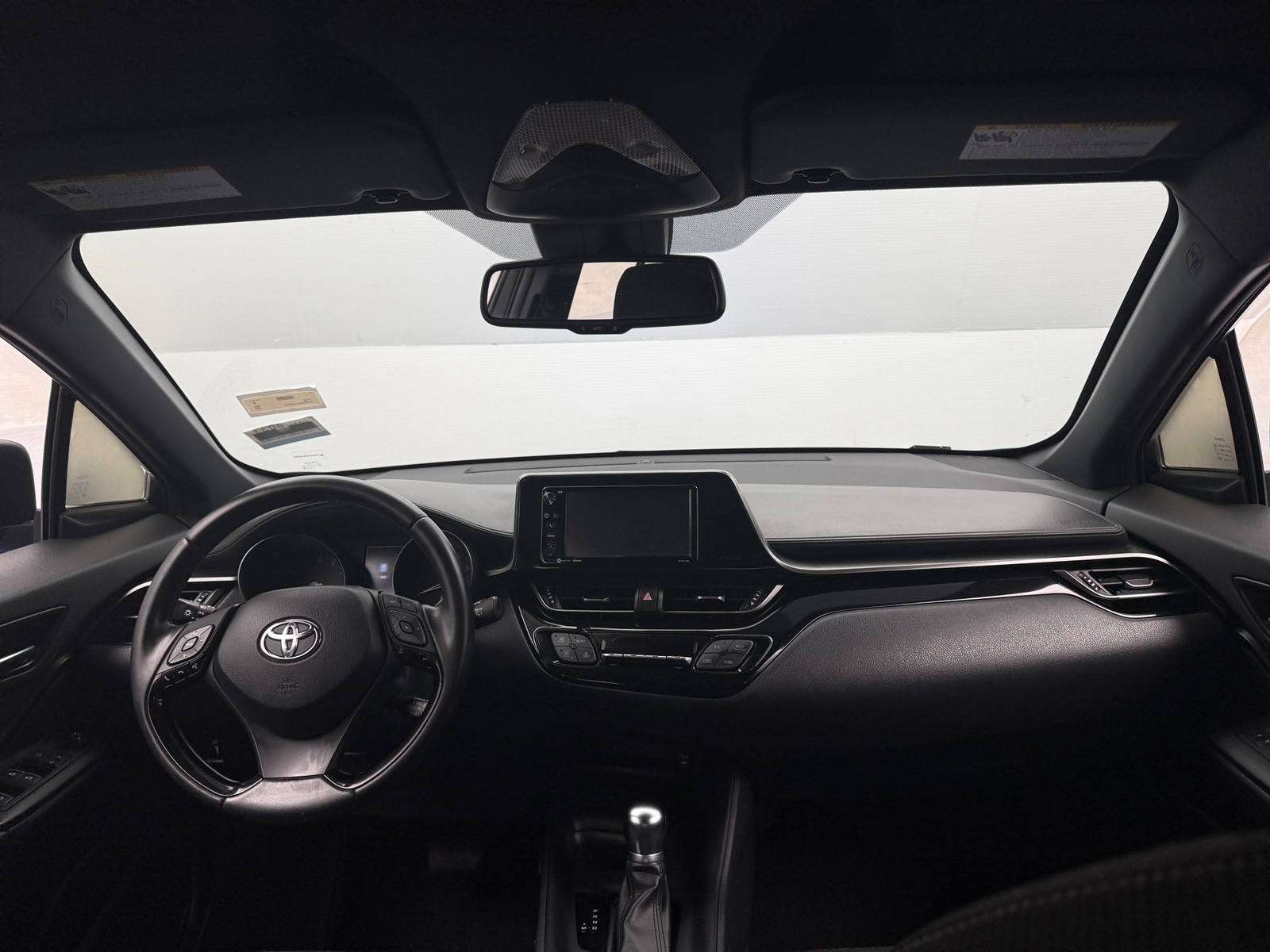 Thumbnail: 2018 Toyota C-HR - 3