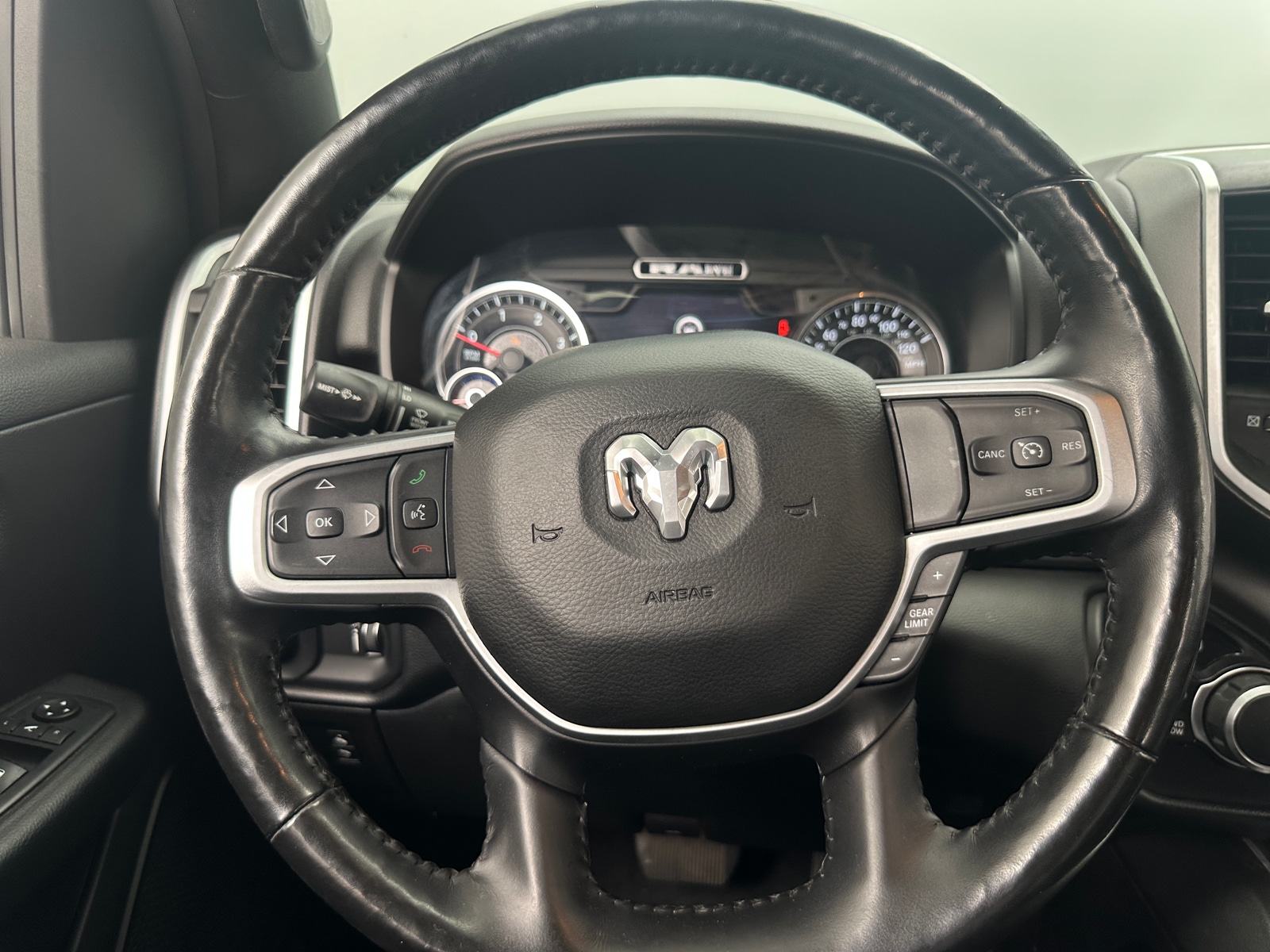 Thumbnail: 2020 RAM 1500 - 5