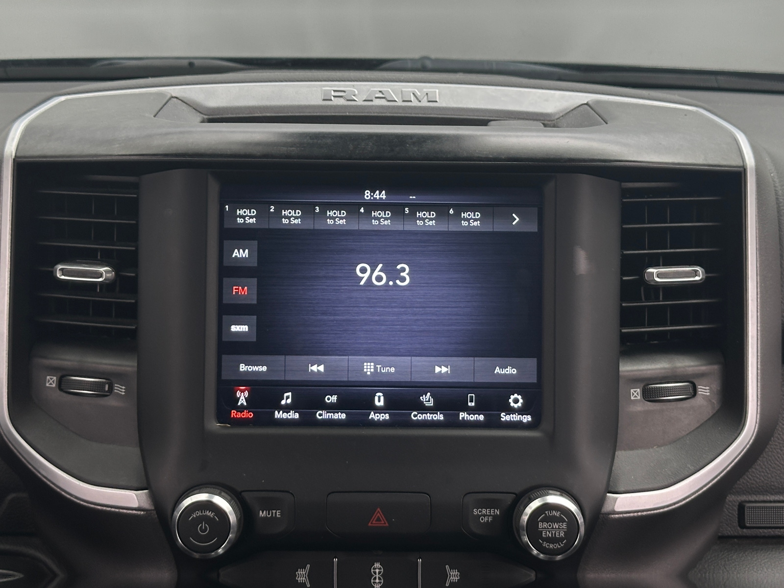 Thumbnail: 2020 RAM 1500 - 4