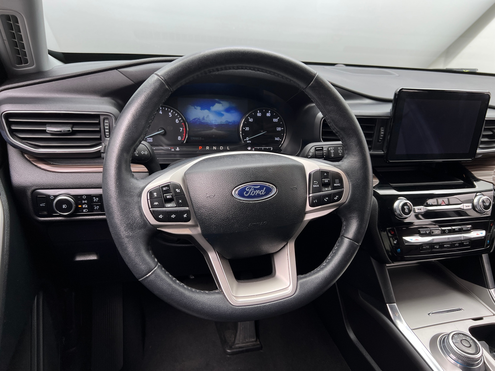 Thumbnail: 2024 Ford Explorer - 4