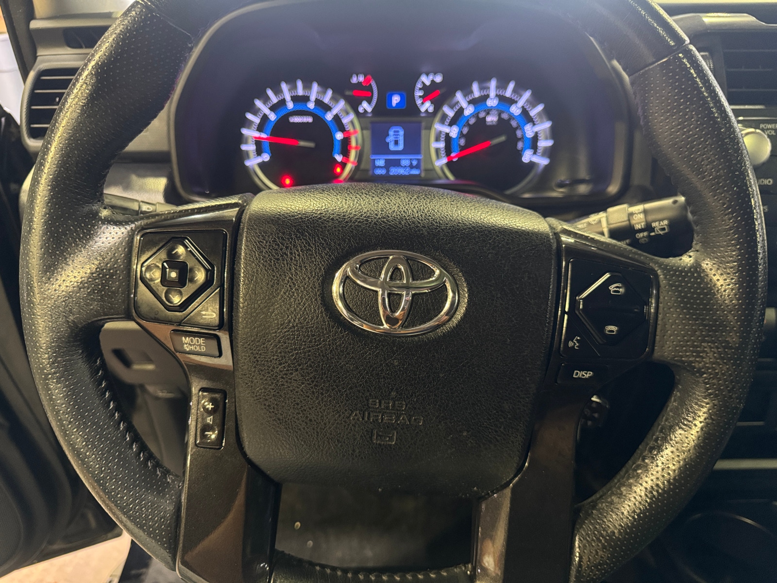 Thumbnail: 2016 Toyota 4Runner - 5