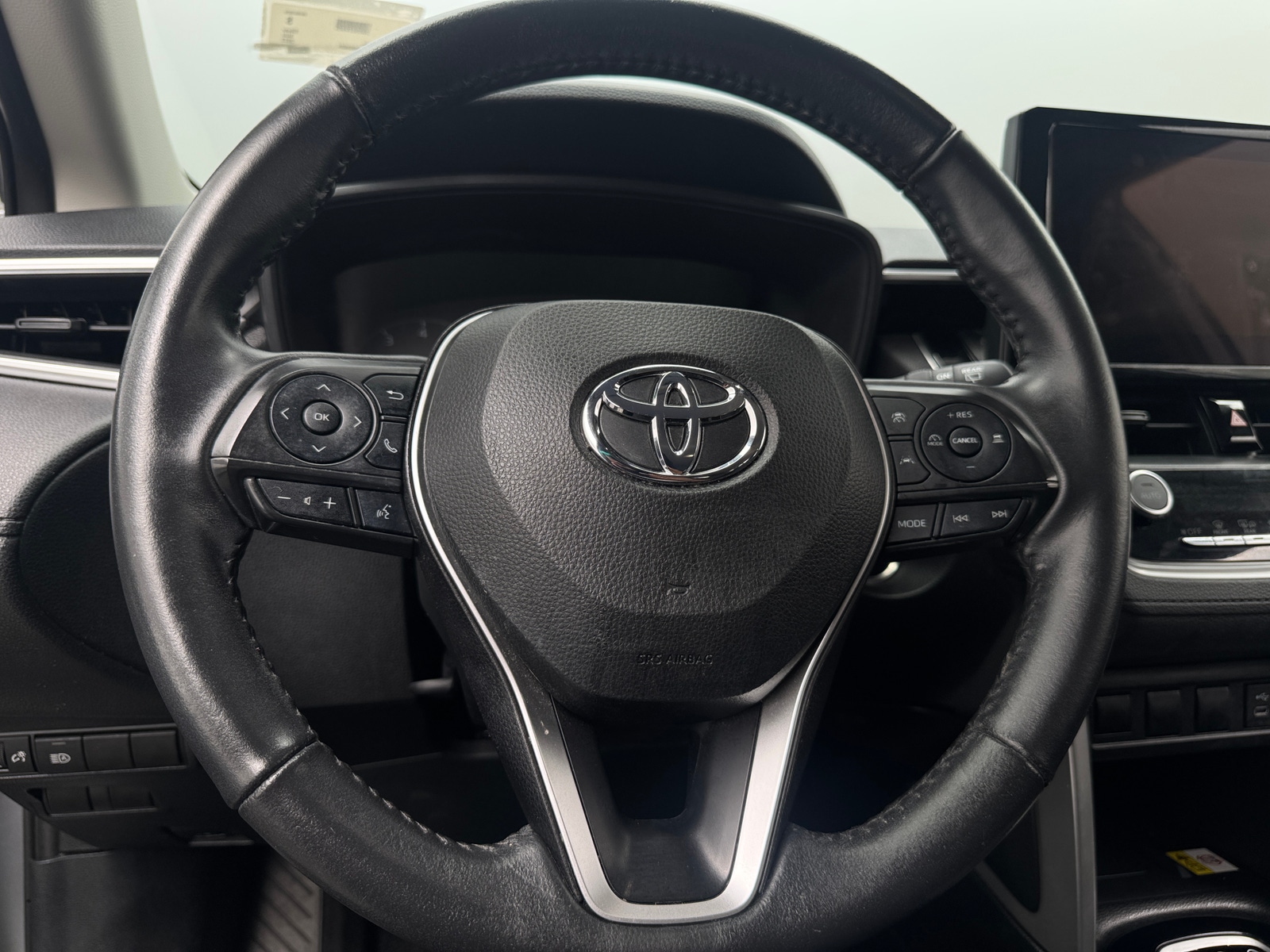 Thumbnail: 2023 Toyota Corolla Cross - 5