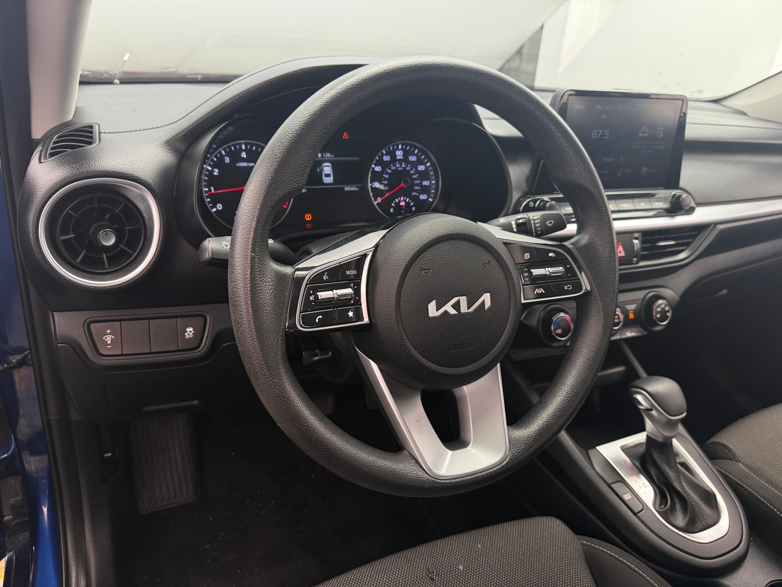 Thumbnail: 2022 Kia Forte - 5
