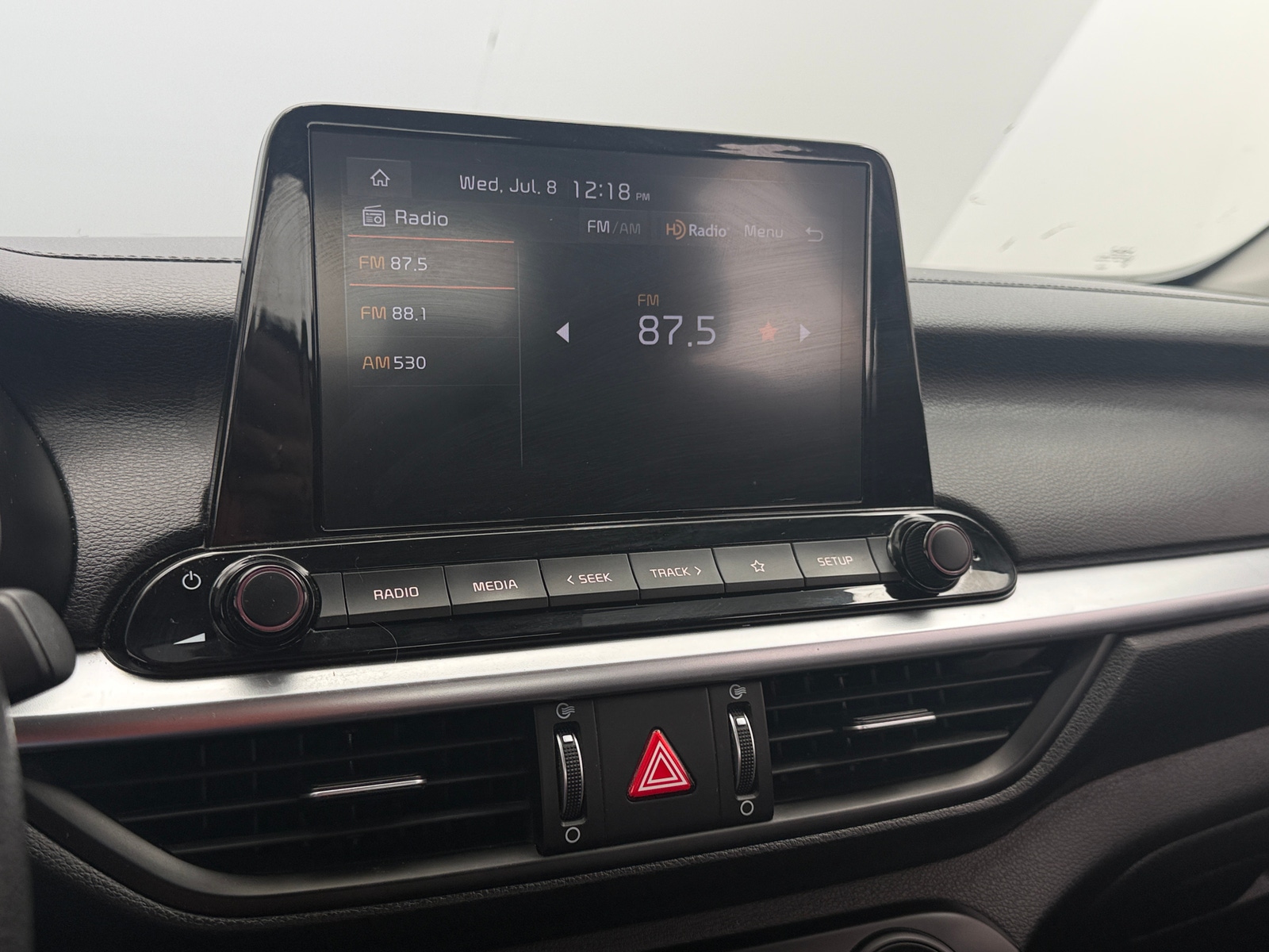 Thumbnail: 2022 Kia Forte - 4