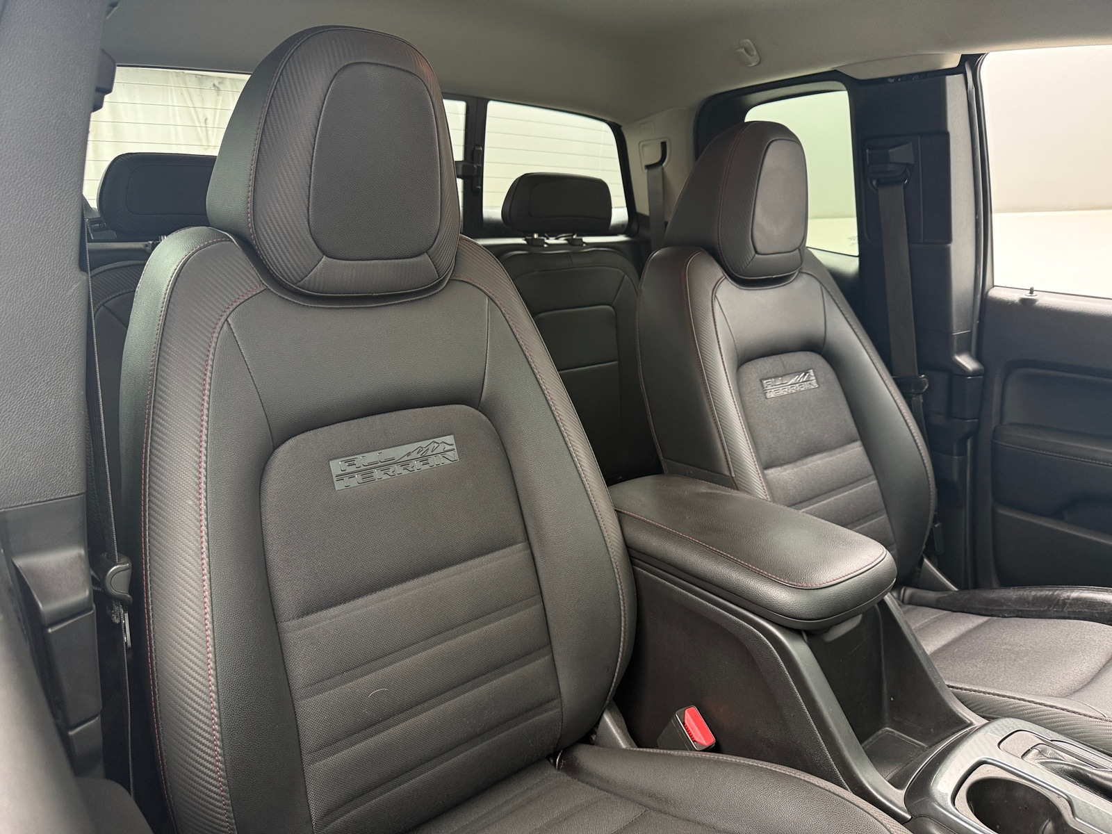 Thumbnail: 2018 GMC Canyon - 2