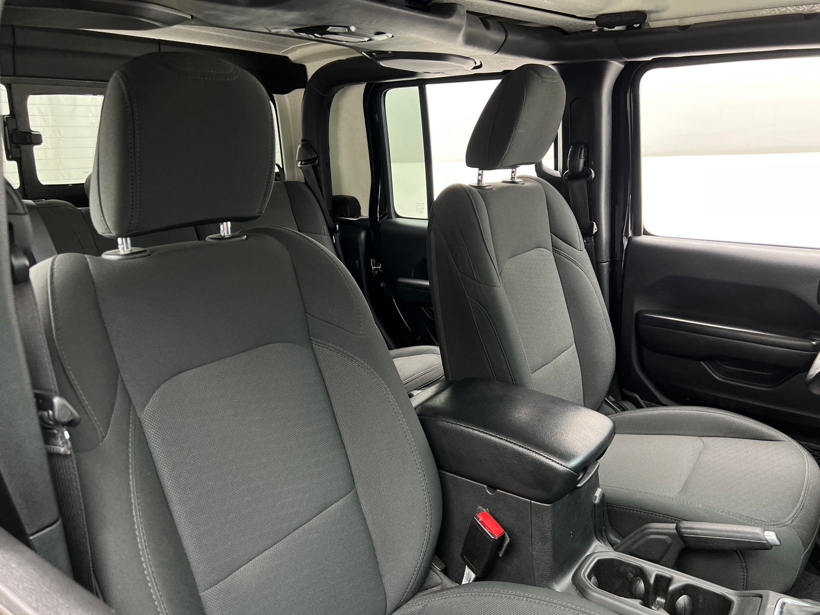 Thumbnail: 2021 Jeep Gladiator - 2