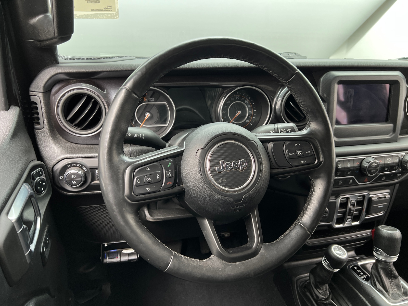 Thumbnail: 2021 Jeep Gladiator - 5
