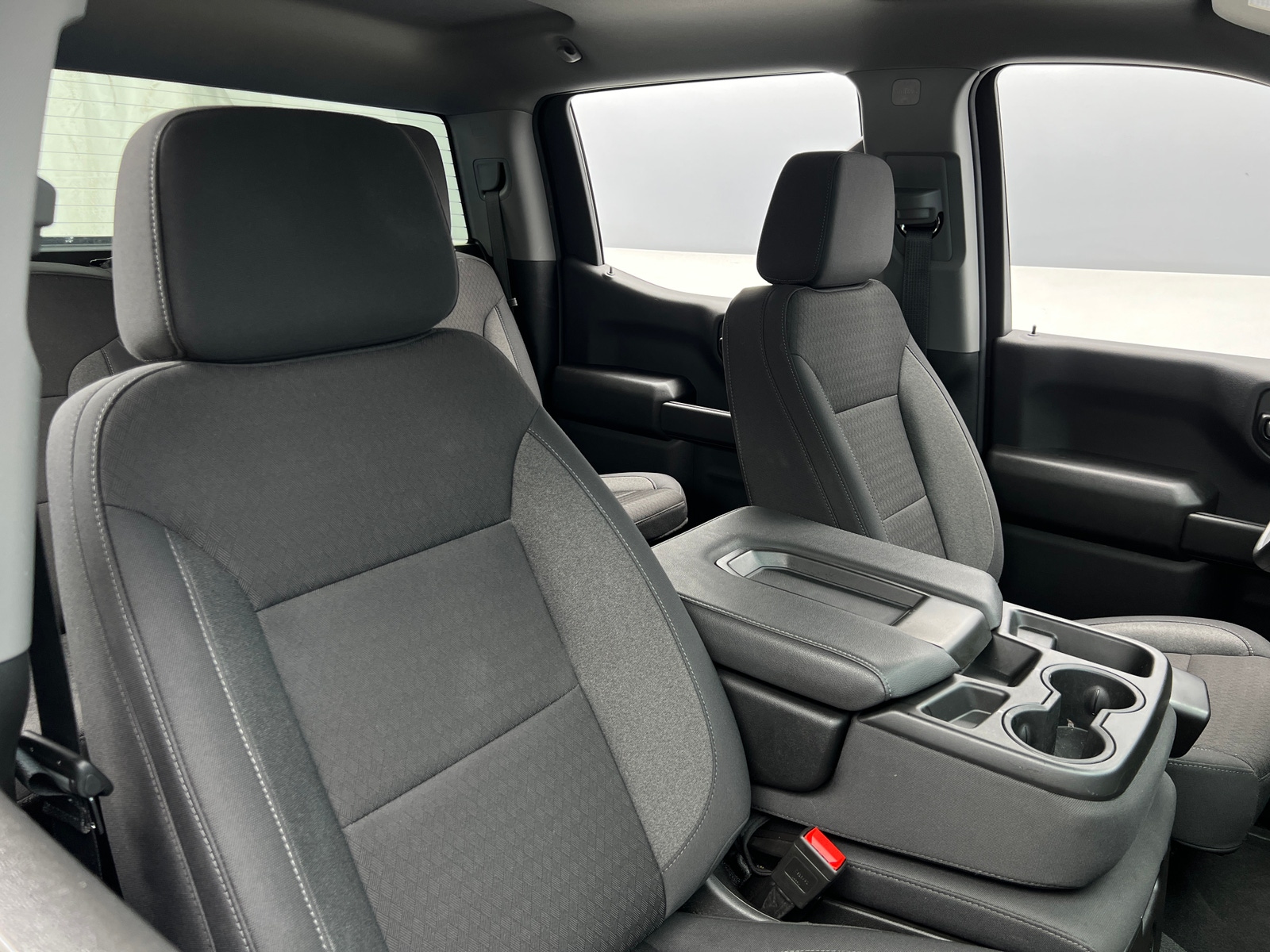 Thumbnail: 2025 Chevrolet Silverado 1500 - 2