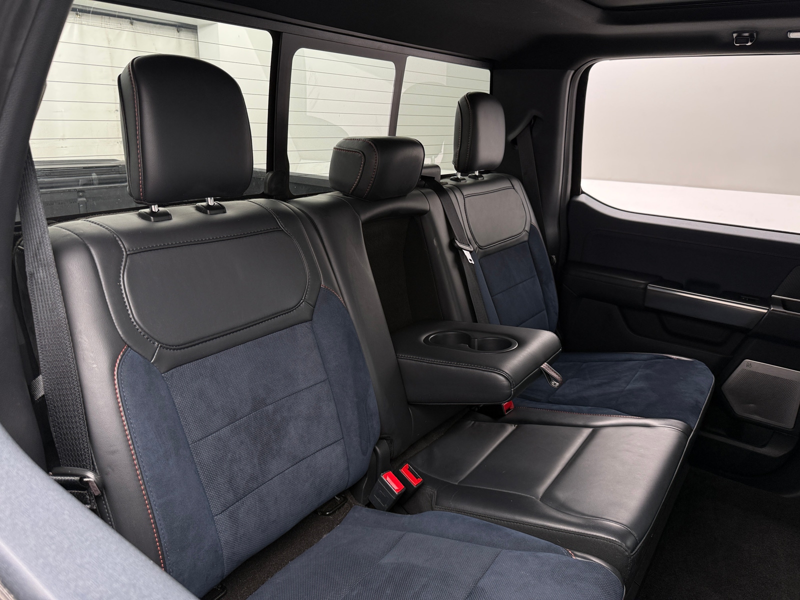 Thumbnail: 2022 Ford Econoline - 6