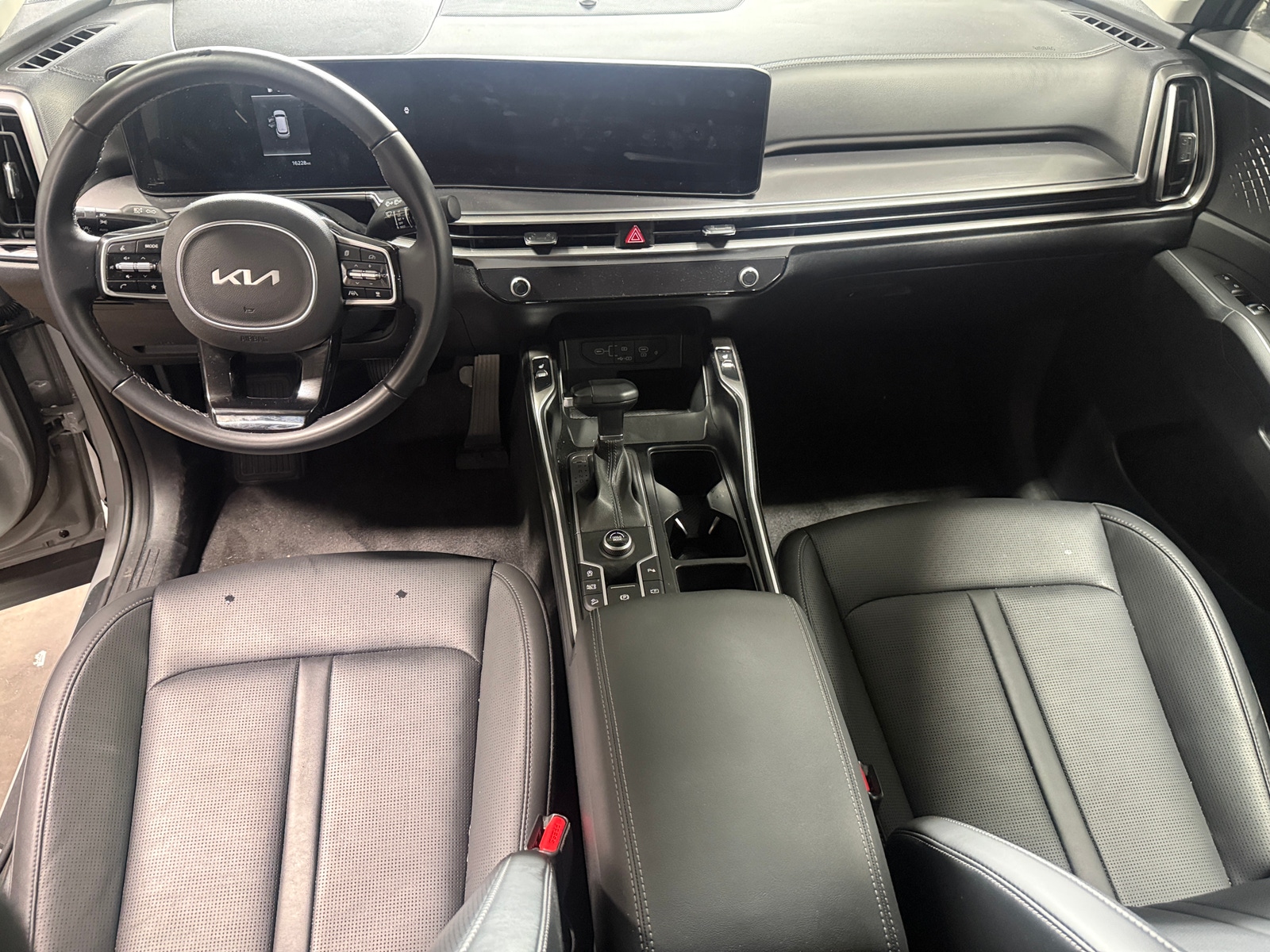 Thumbnail: 2025 Kia Sorento - 2