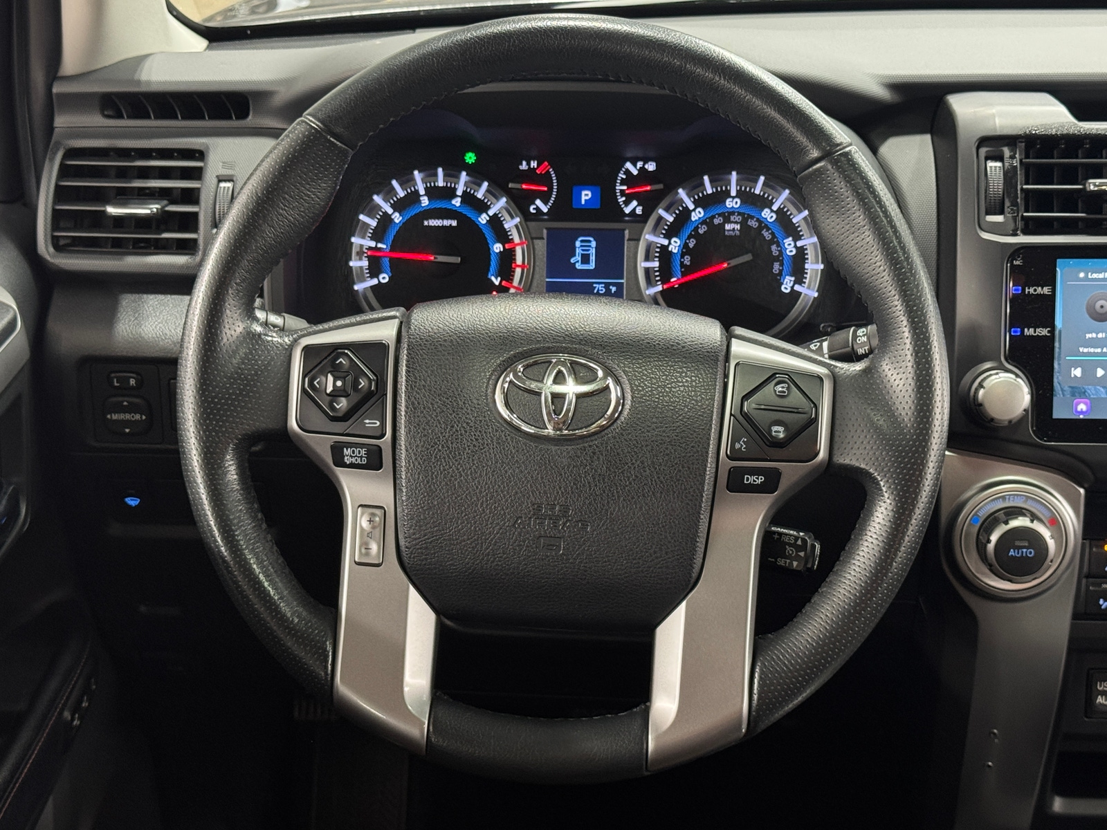 Thumbnail: 2018 Toyota 4Runner - 5