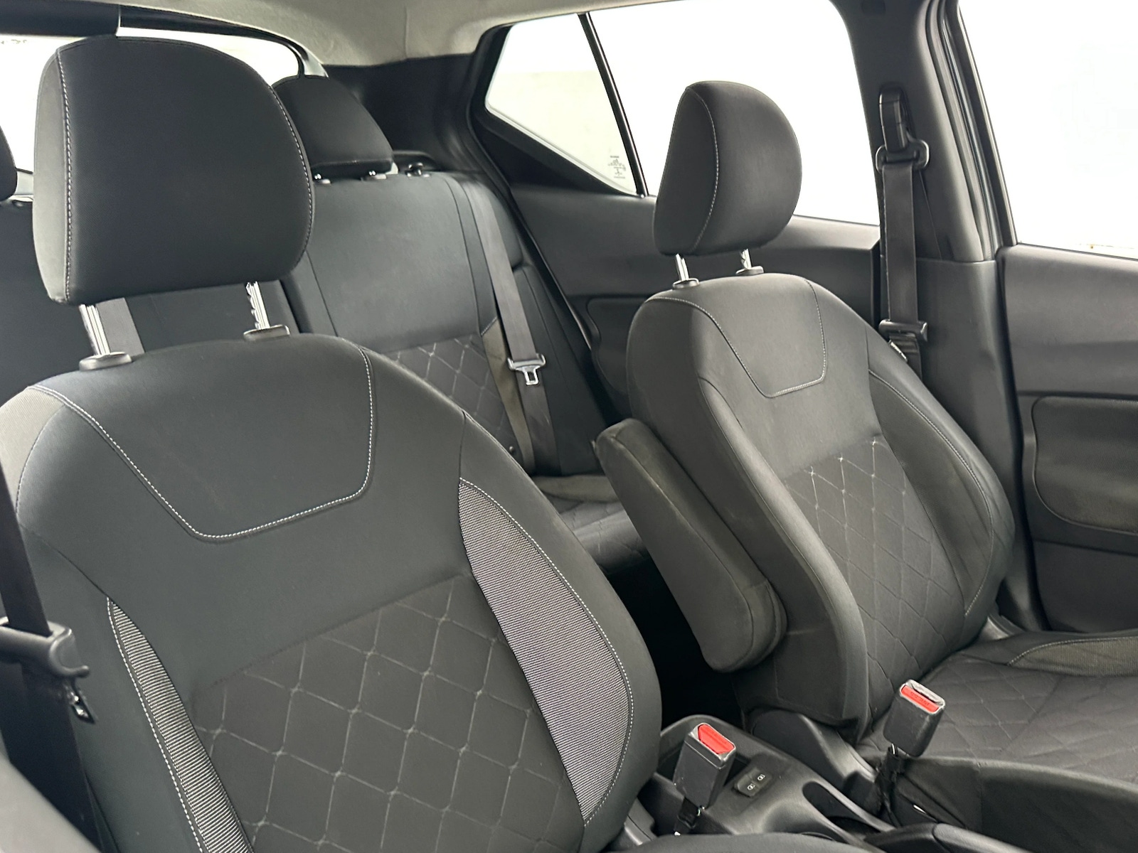 Thumbnail: 2020 Nissan Kicks - 2