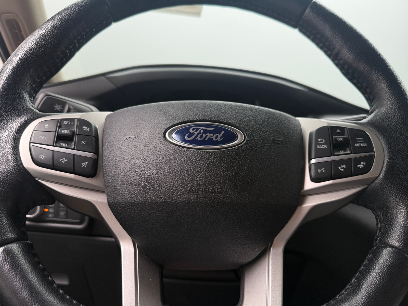 Thumbnail: 2021 Ford Explorer - 5