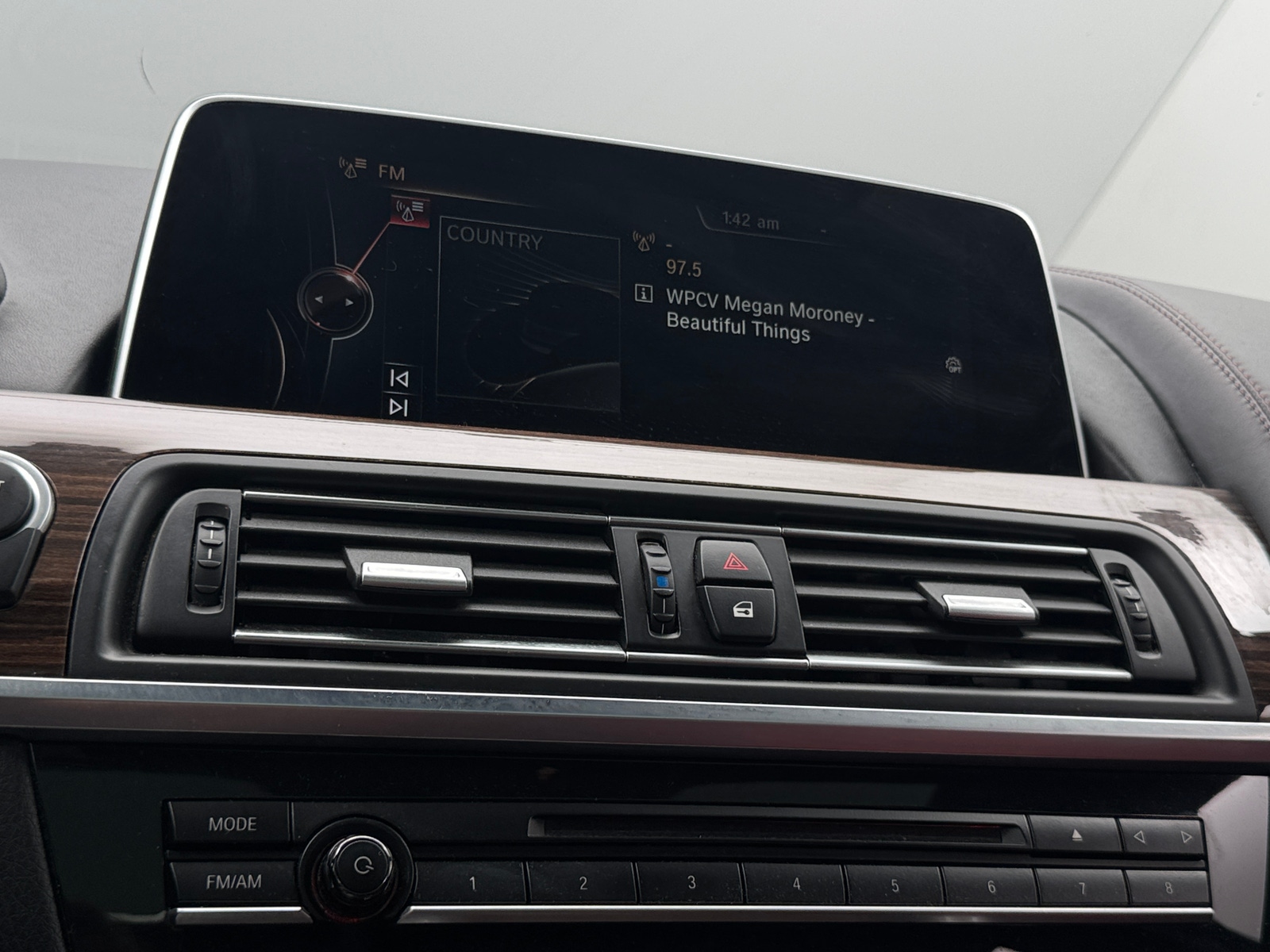 Thumbnail: 2016 BMW 6 Series - 3