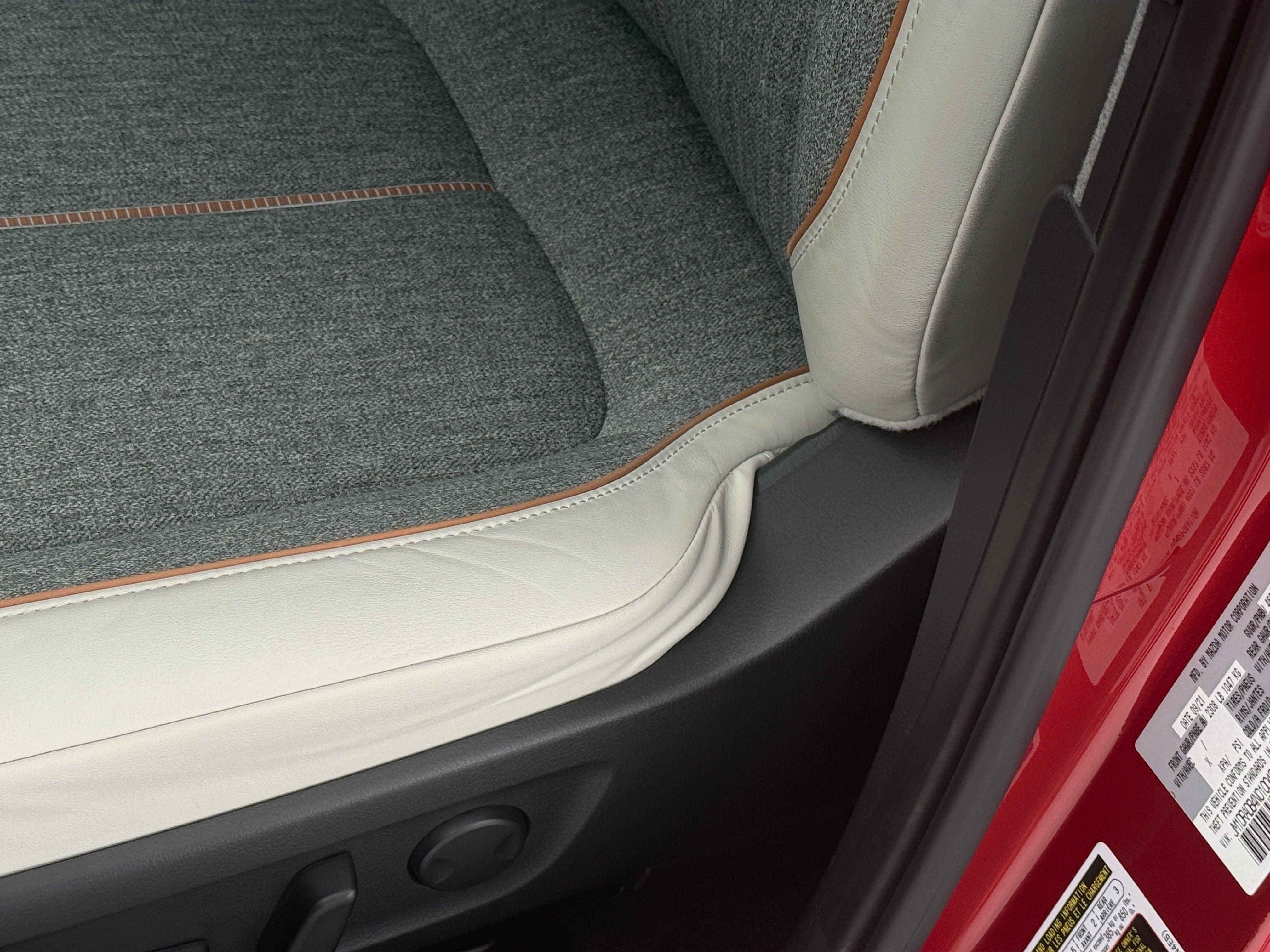 2022 Mazda MX-30 Premium Plus Package - Photo 22