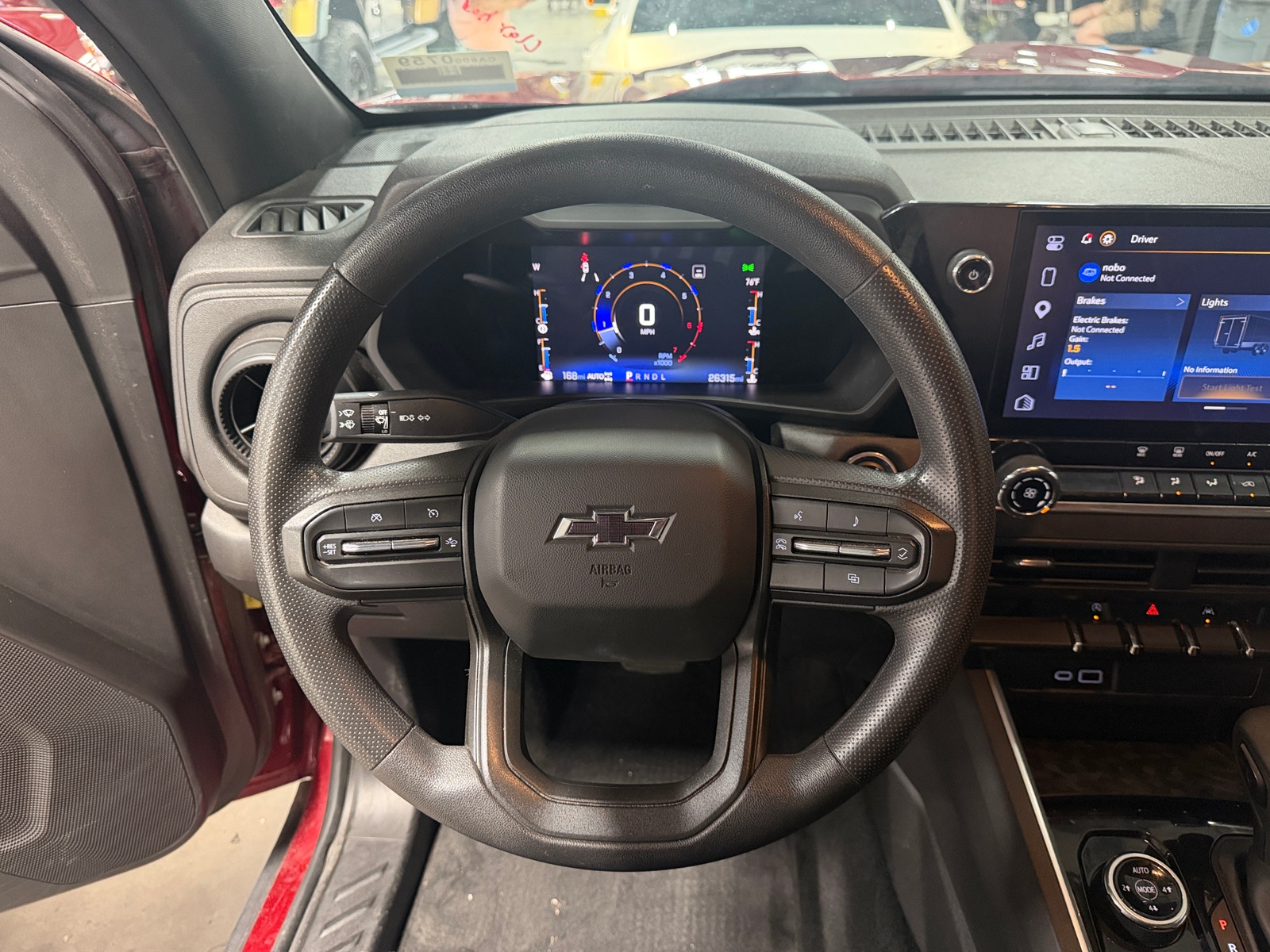 Thumbnail: 2023 Chevrolet Colorado - 5