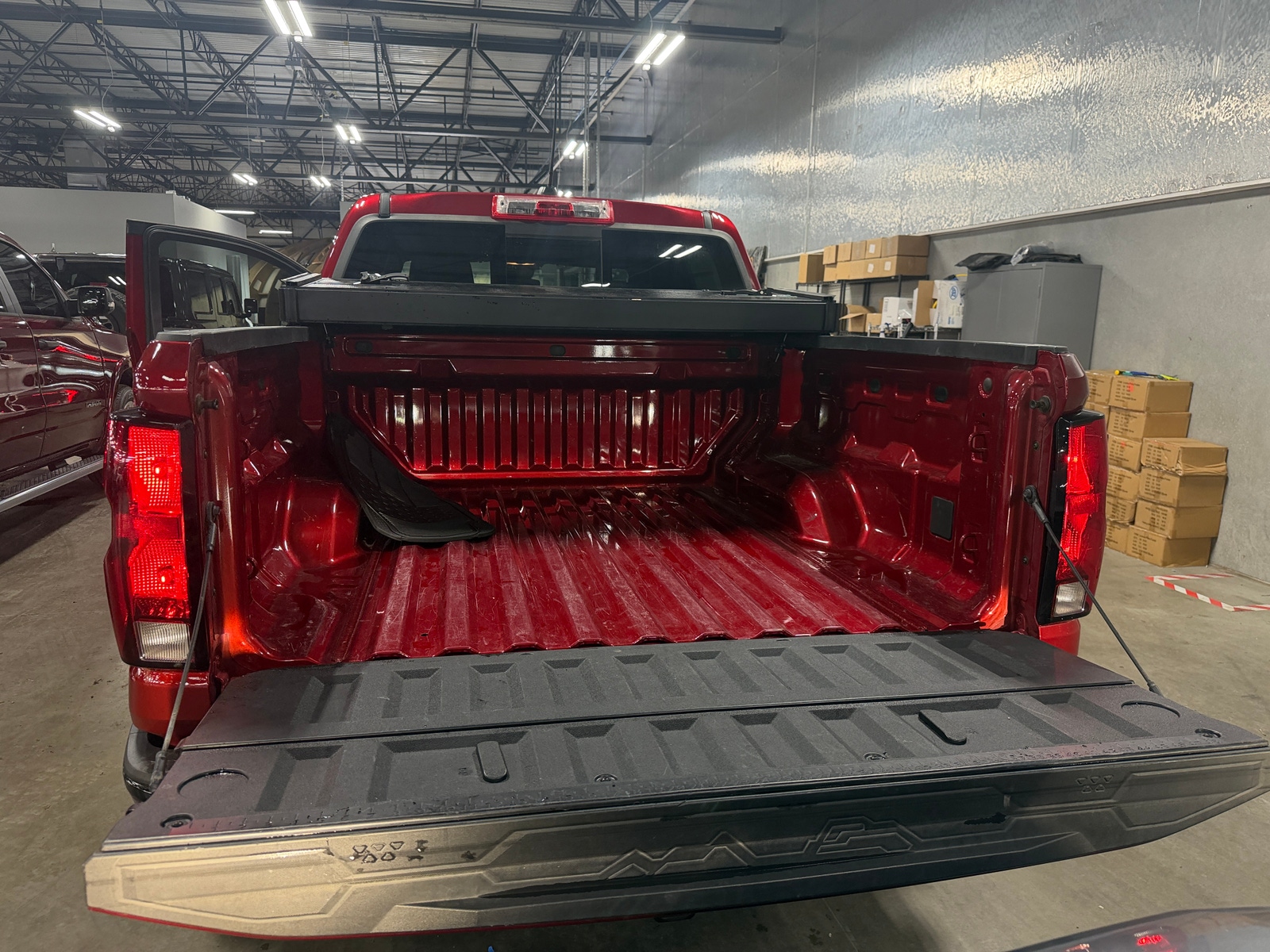 Thumbnail: 2023 Chevrolet Colorado - 7