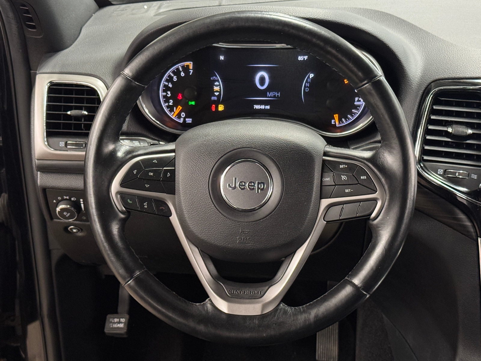Thumbnail: 2020 Jeep Grand Cherokee - 5