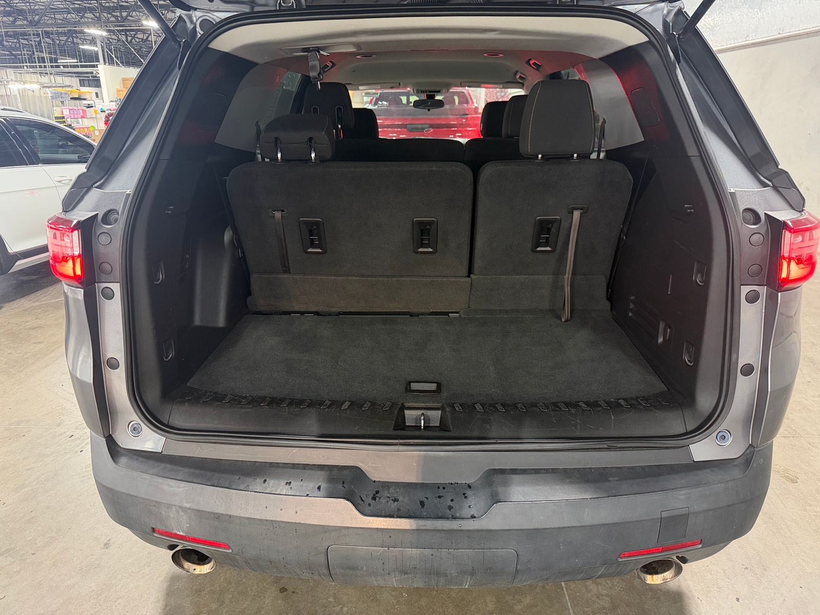 Thumbnail: 2018 Chevrolet Traverse - 7