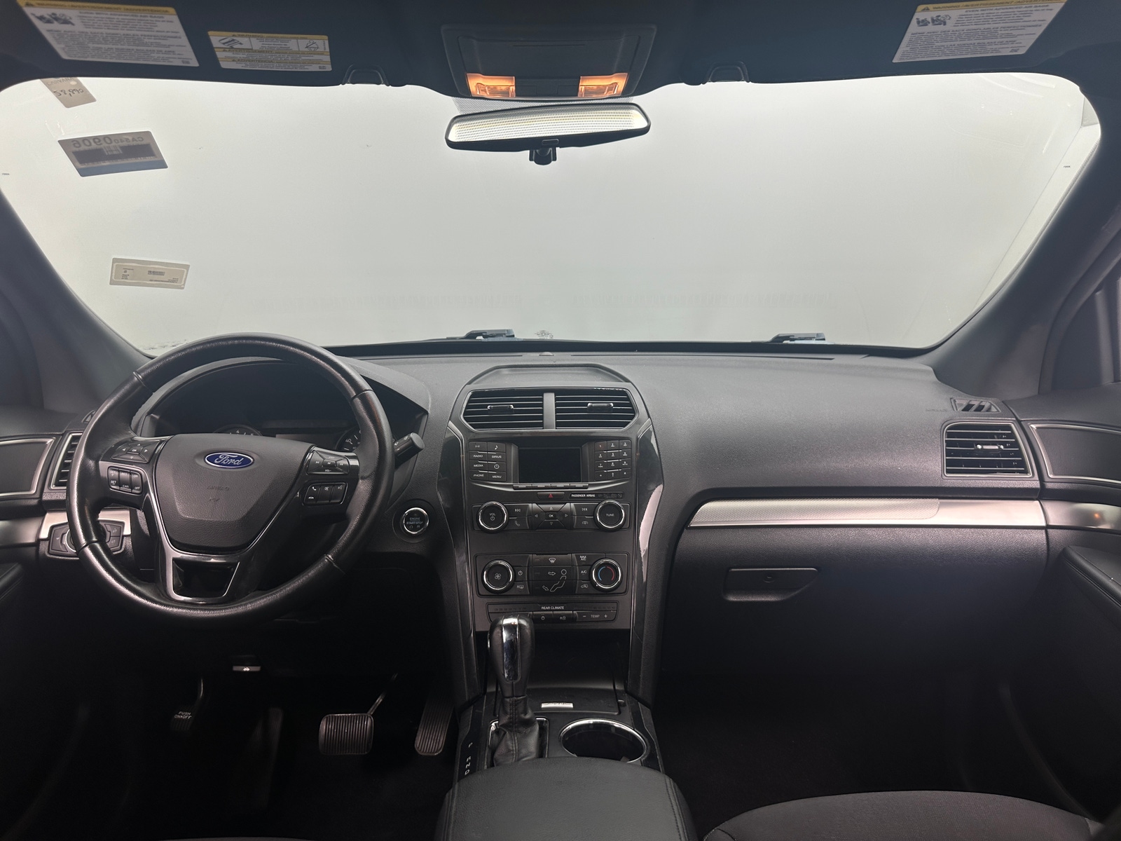 Thumbnail: 2019 Ford Explorer - 3
