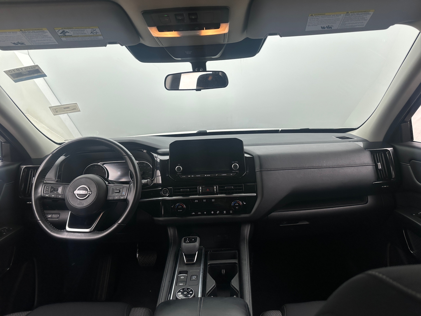 Thumbnail: 2023 Nissan Pathfinder - 3