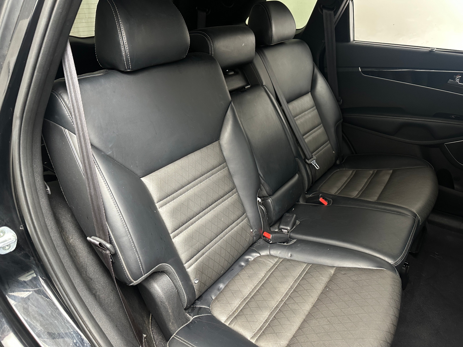 Thumbnail: 2016 Kia Sorento - 5