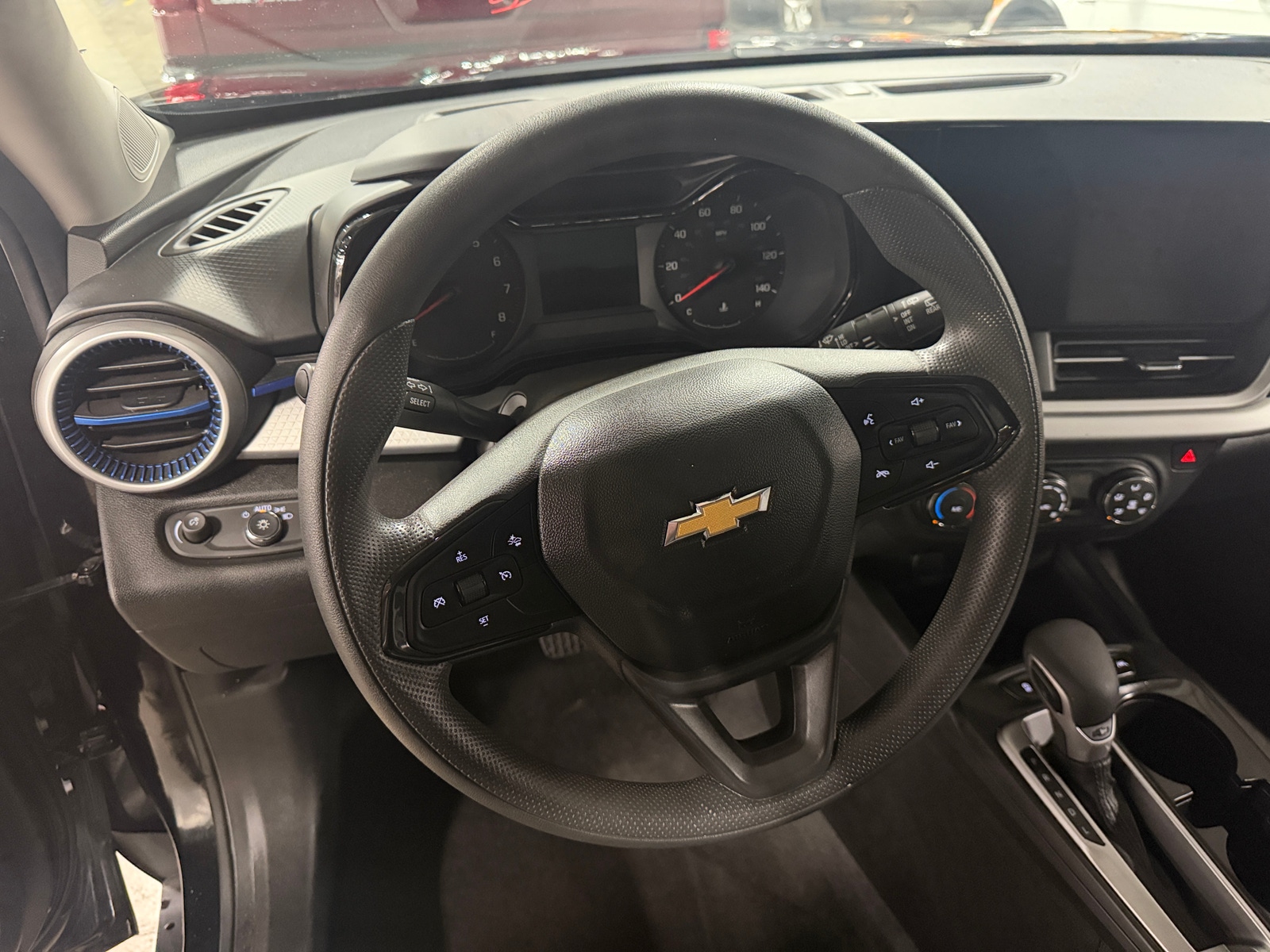 Thumbnail: 2026 Chevrolet Trax - 5