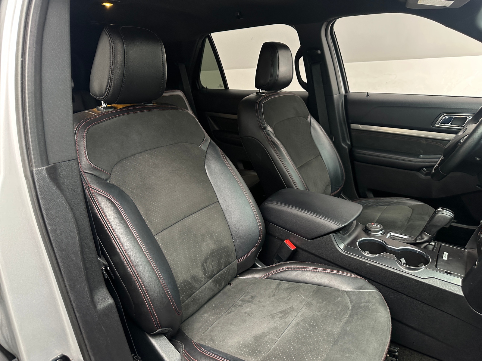 Thumbnail: 2018 Ford Explorer - 2
