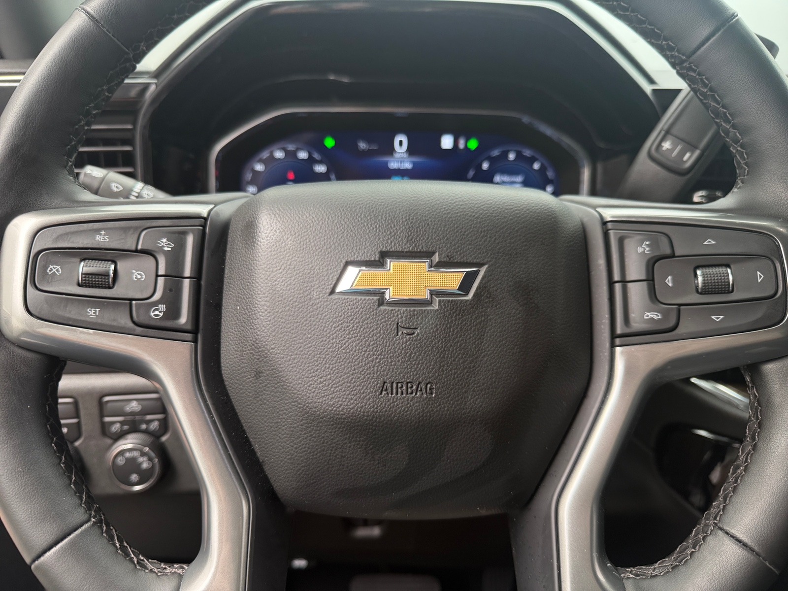 Thumbnail: 2023 Chevrolet Silverado 1500 - 5