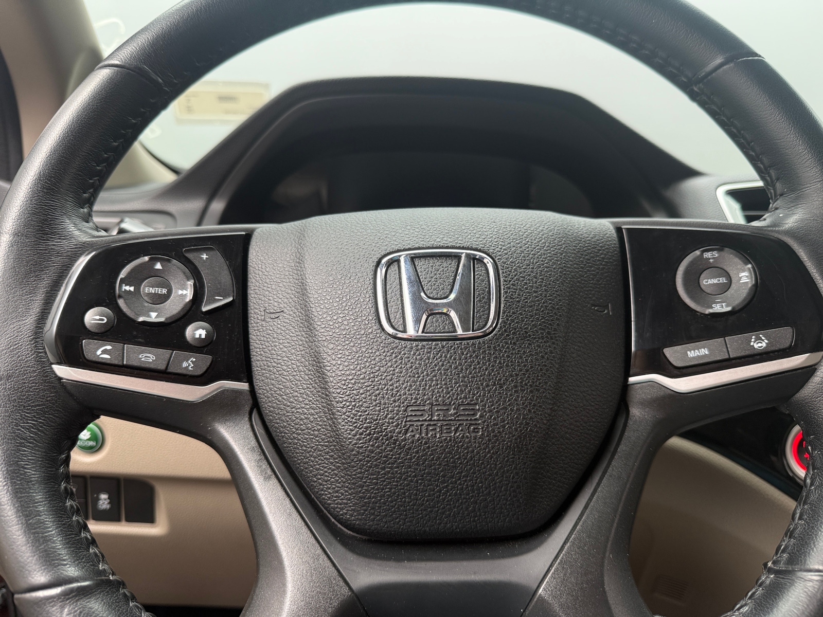 Thumbnail: 2020 Honda Pilot - 4