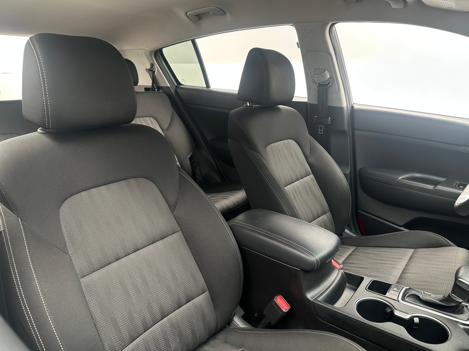 Thumbnail: 2020 Kia Sportage - 2
