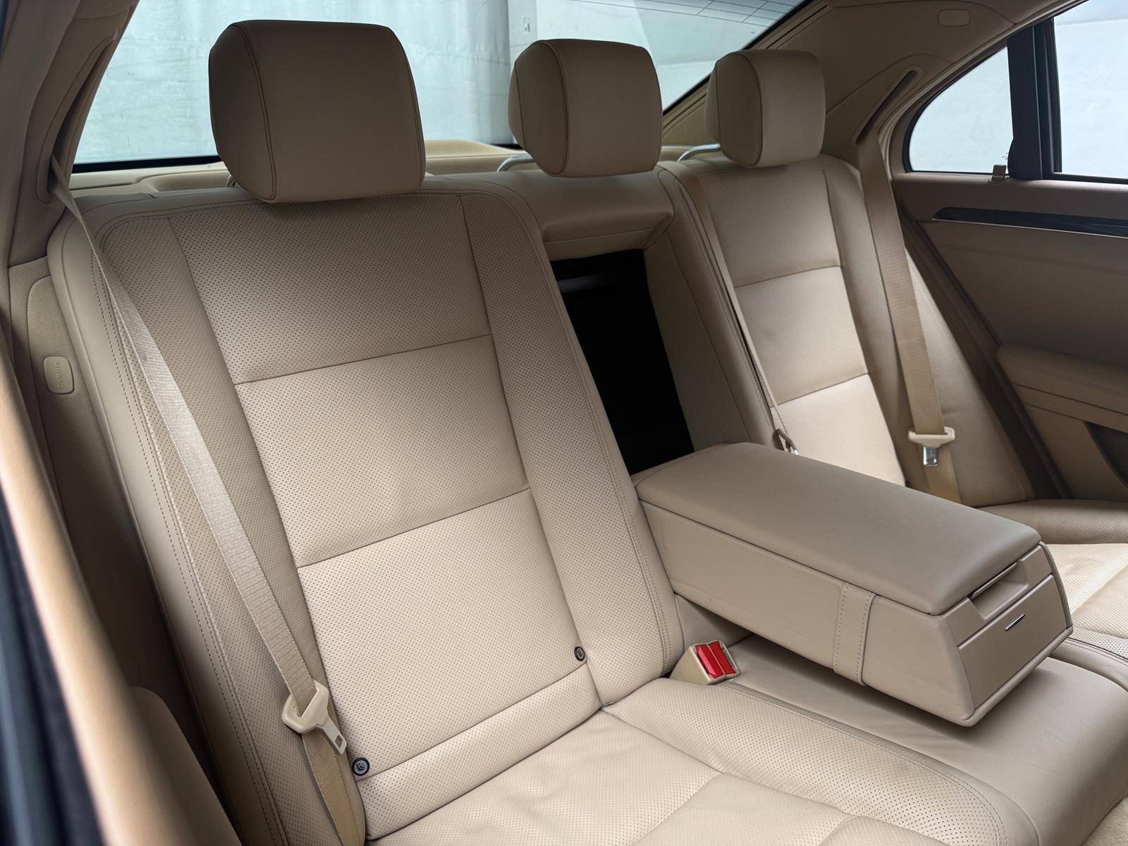 Thumbnail: 2012 Mercedes-Benz S-Class - 5