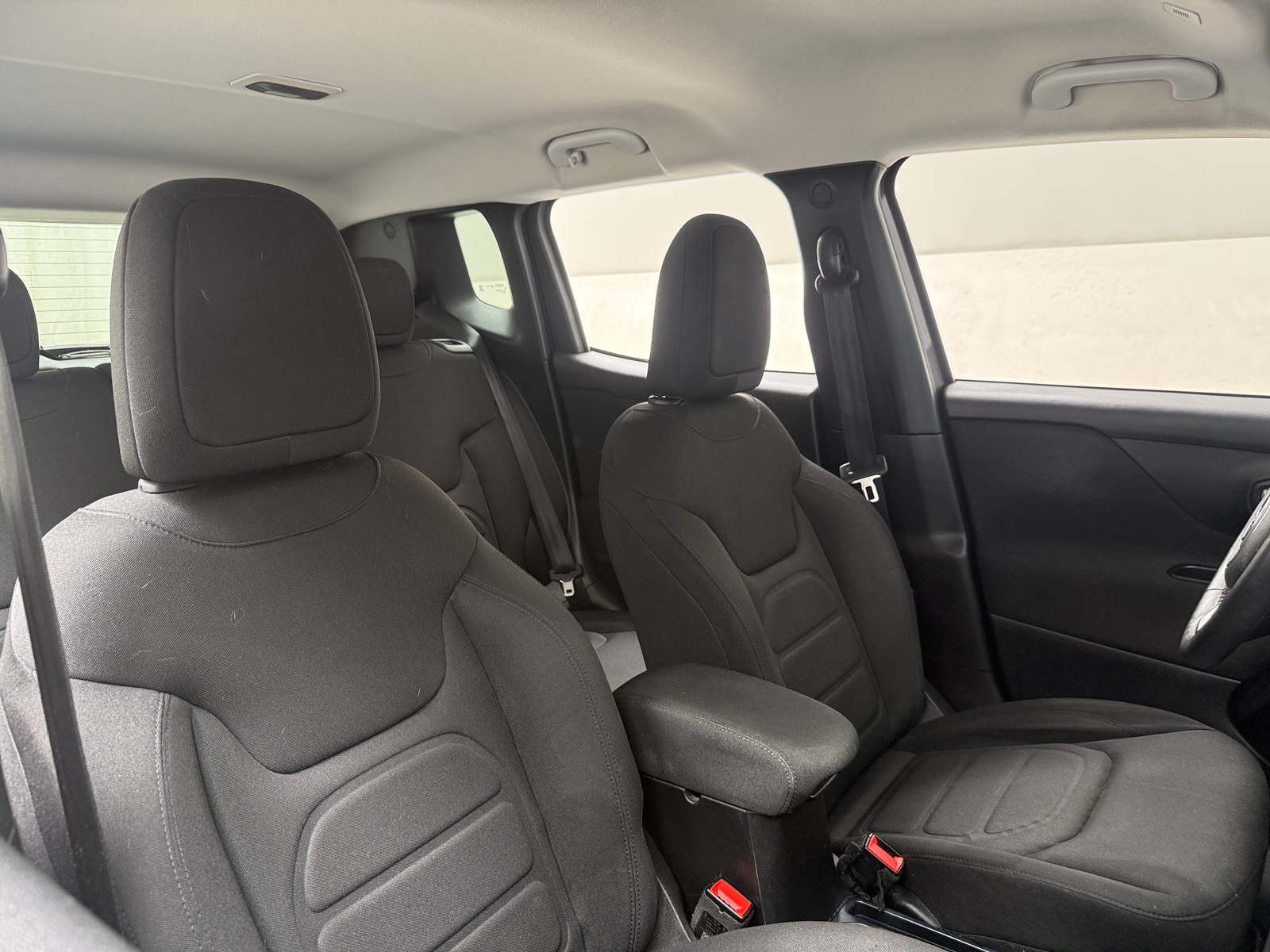 Thumbnail: 2018 Jeep Renegade - 2